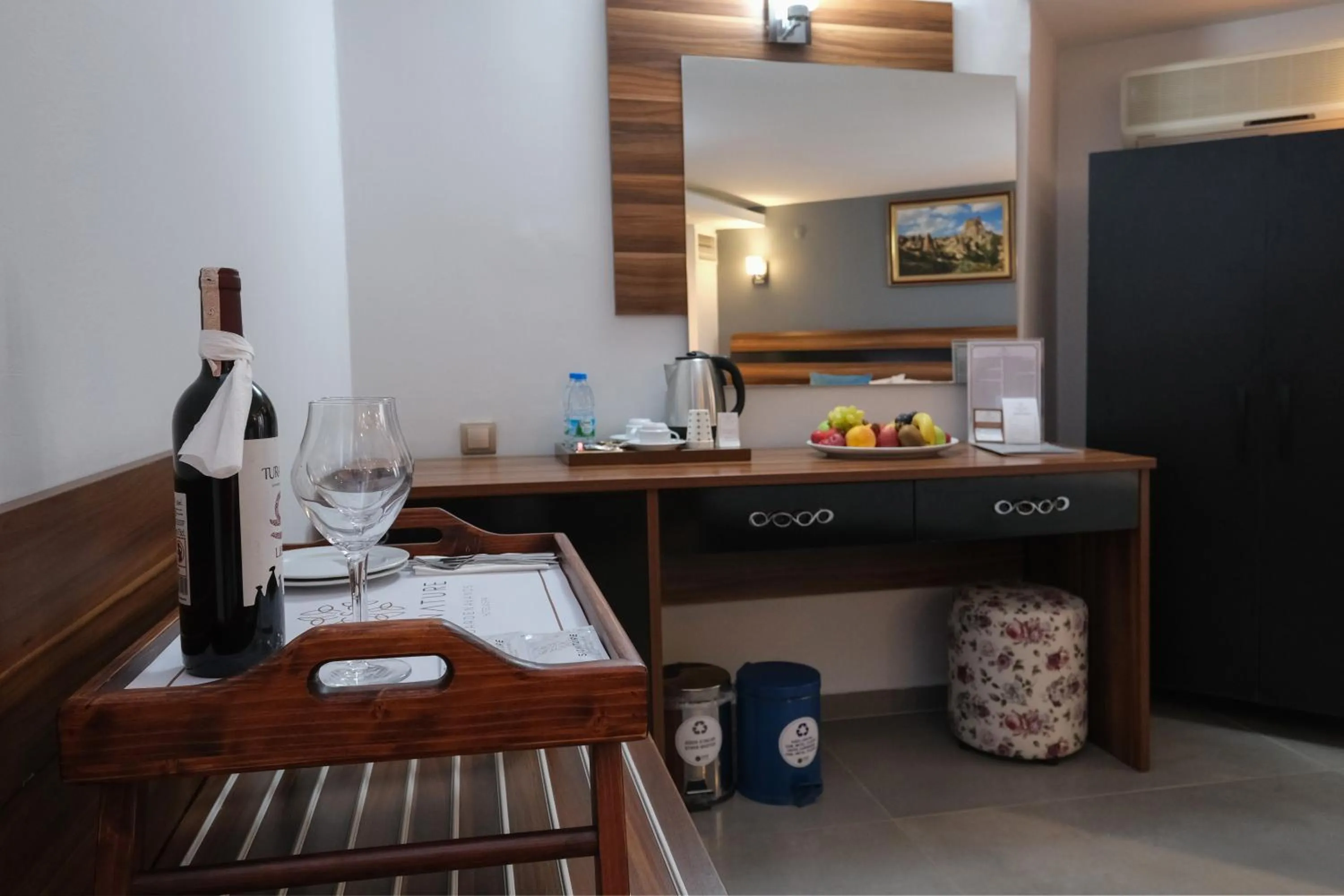 hair dresser in SIGNATURE GARDEN AVANOS Hotel & SPA