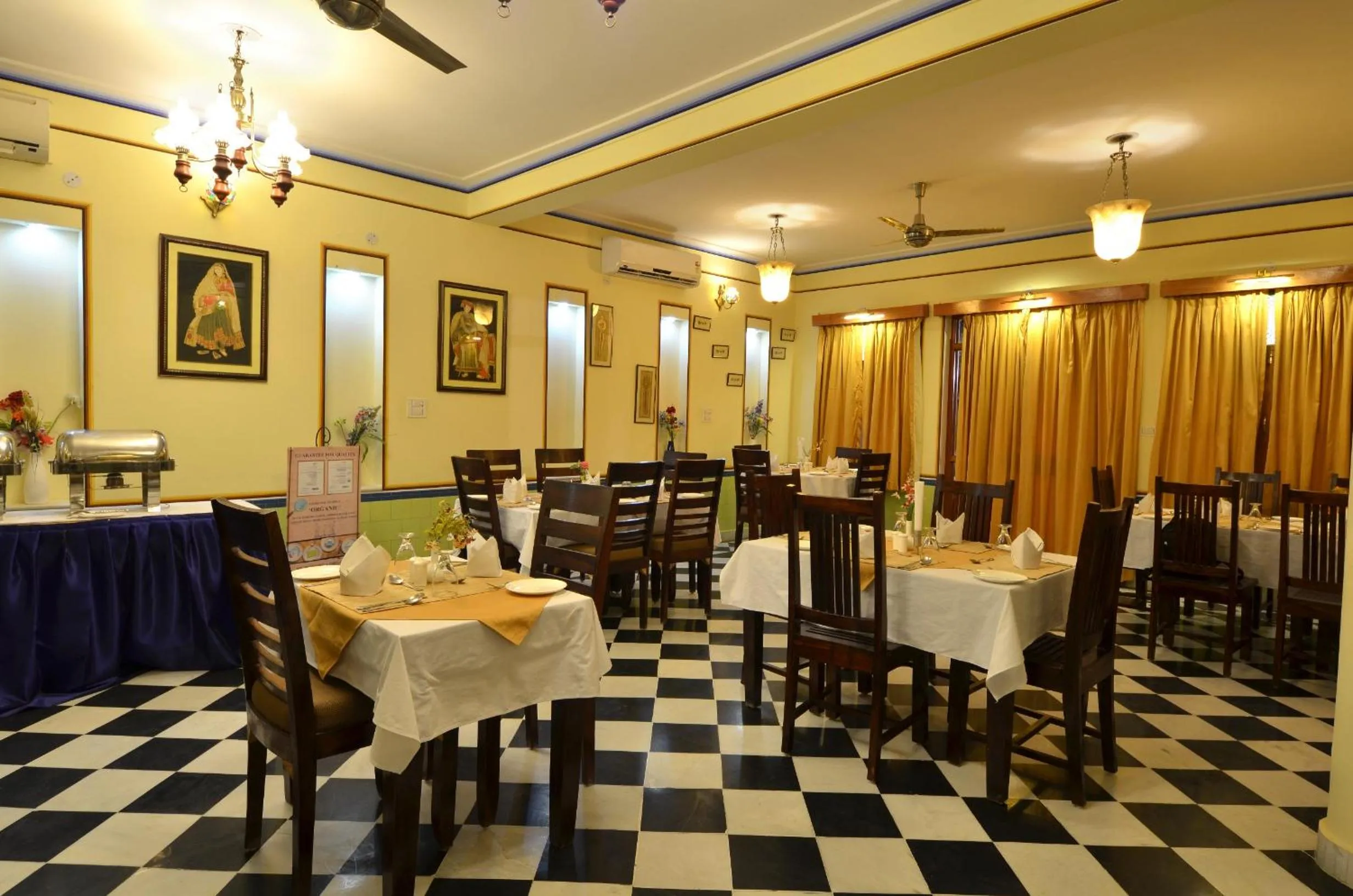 Restaurant/places to eat in Koolwal Kothi Zinc Journey by The Fern, Nawalgarh, Rajasthan