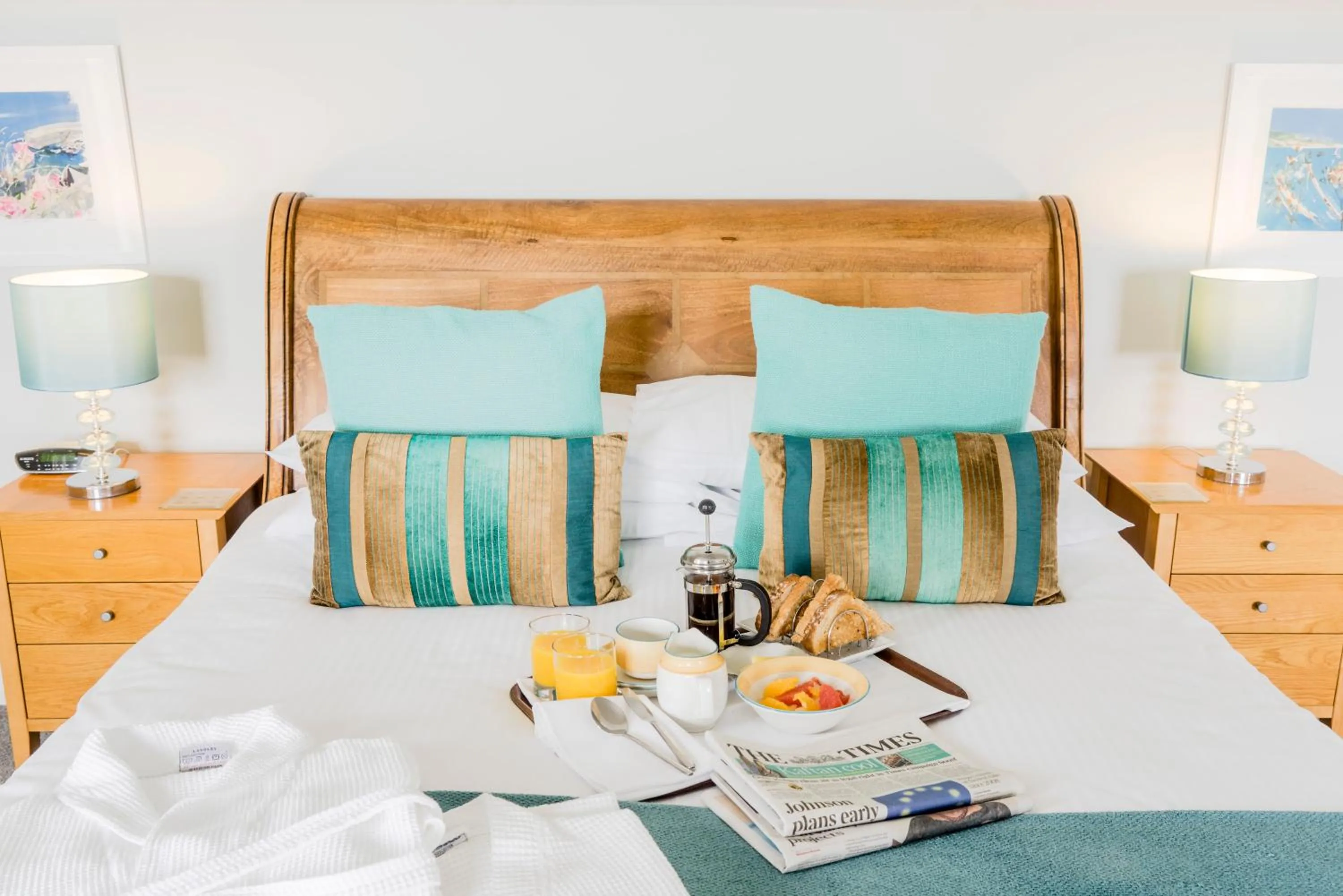 Bedroom, Bed in The Bay Hotel