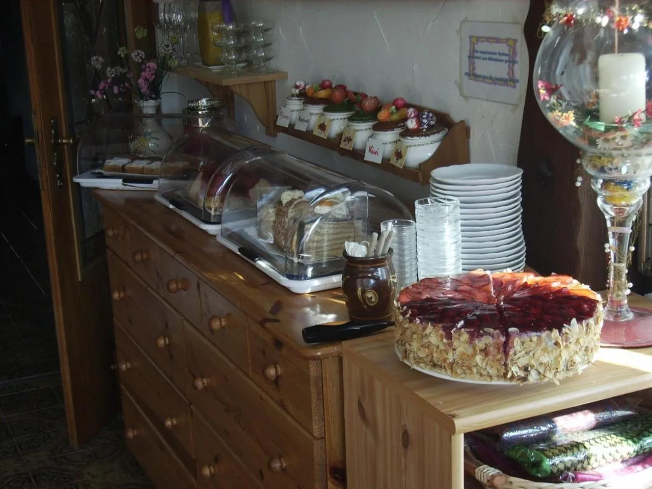 Food and drinks in Gästehaus Eschenhof