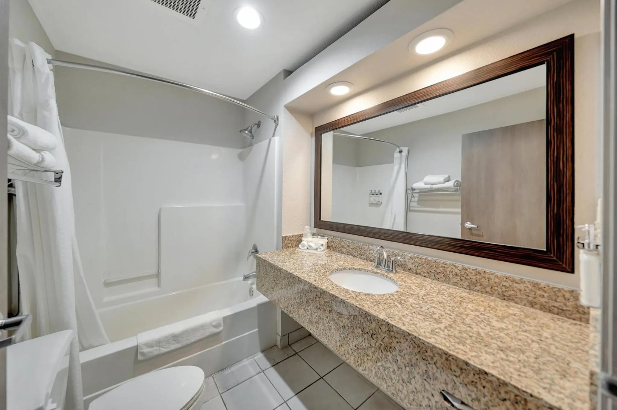 Bathroom in Holiday Inn Express Hotel & Suites Beatrice by IHG