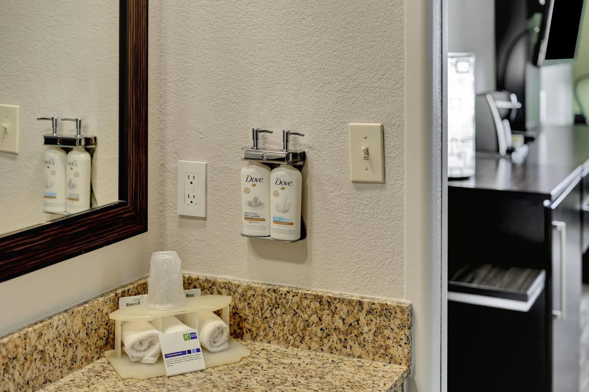 Photo of the whole room in Holiday Inn Express Hotel & Suites Beatrice by IHG