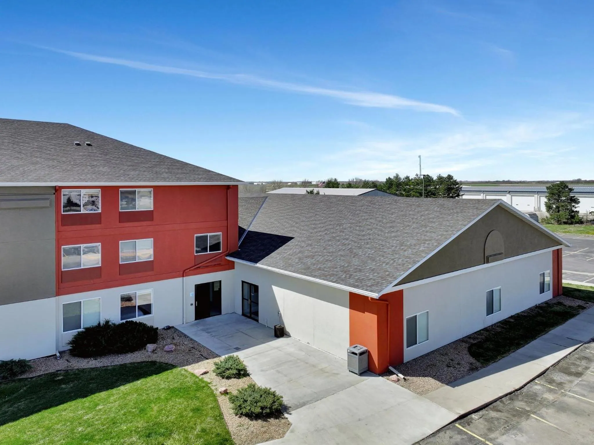 Property building in Holiday Inn Express Hotel & Suites Beatrice by IHG