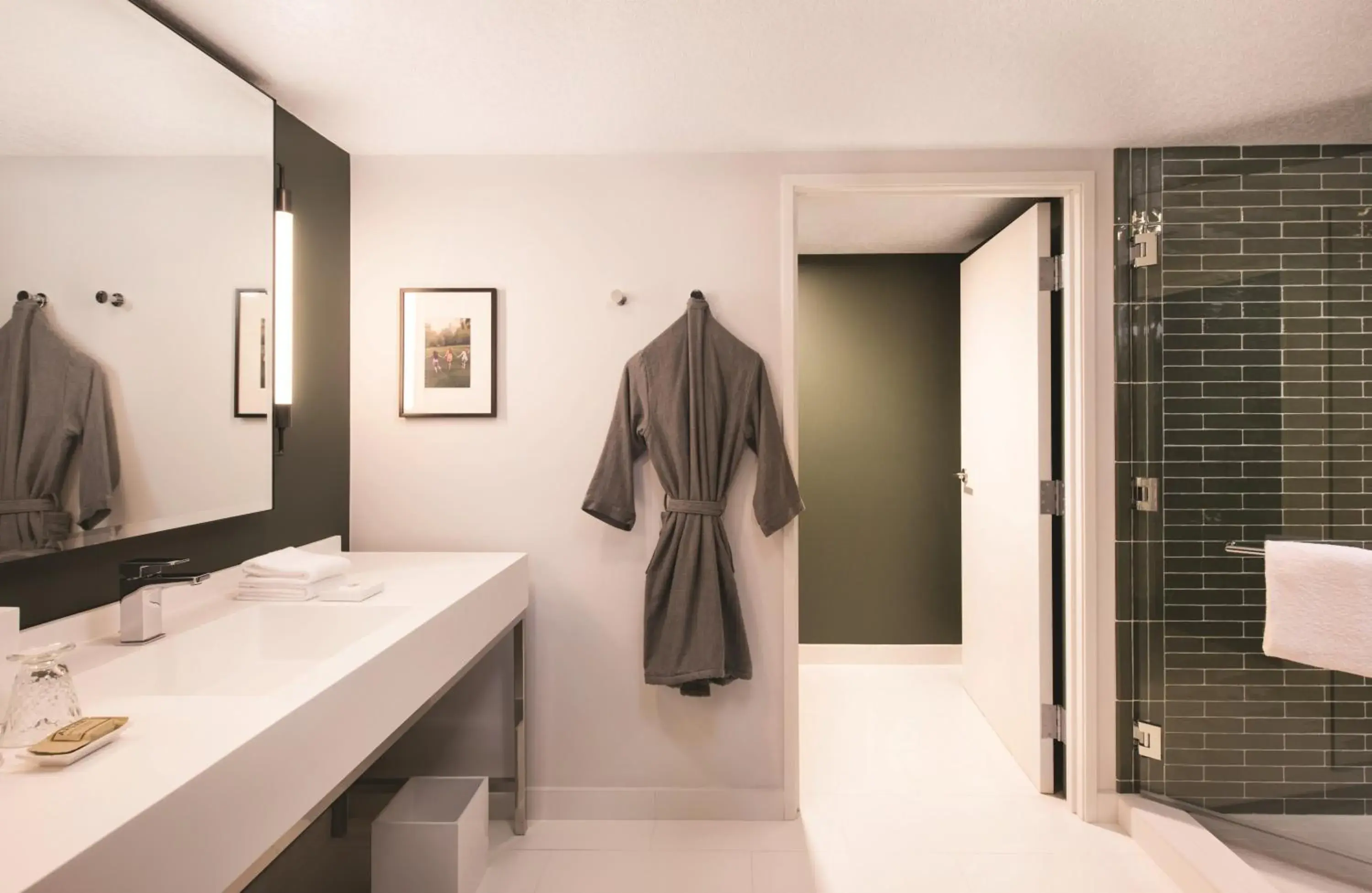 Bathroom in Park MGM Las Vegas Bathroom in Park MGM Las Vegas