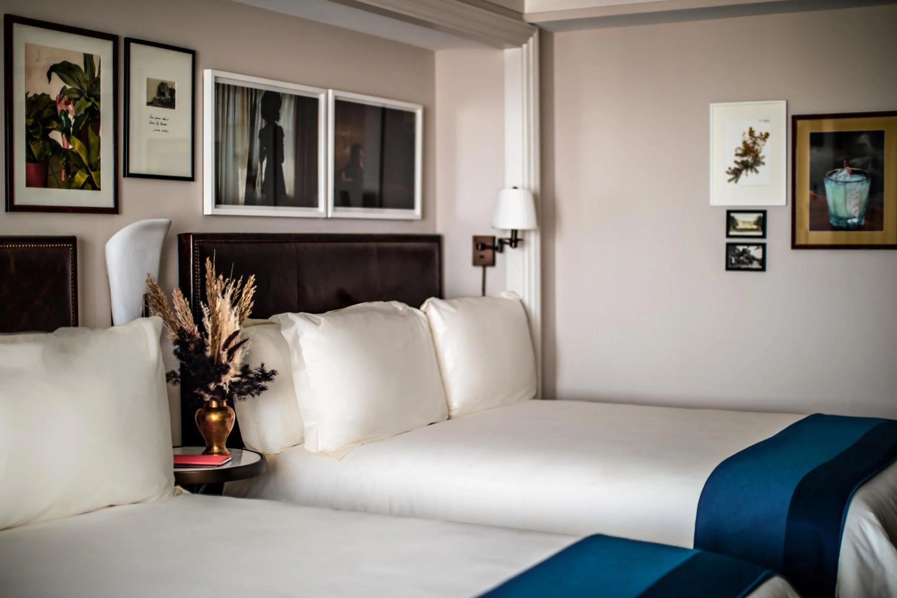 Photo of the whole room, Bed in Park MGM Las Vegas