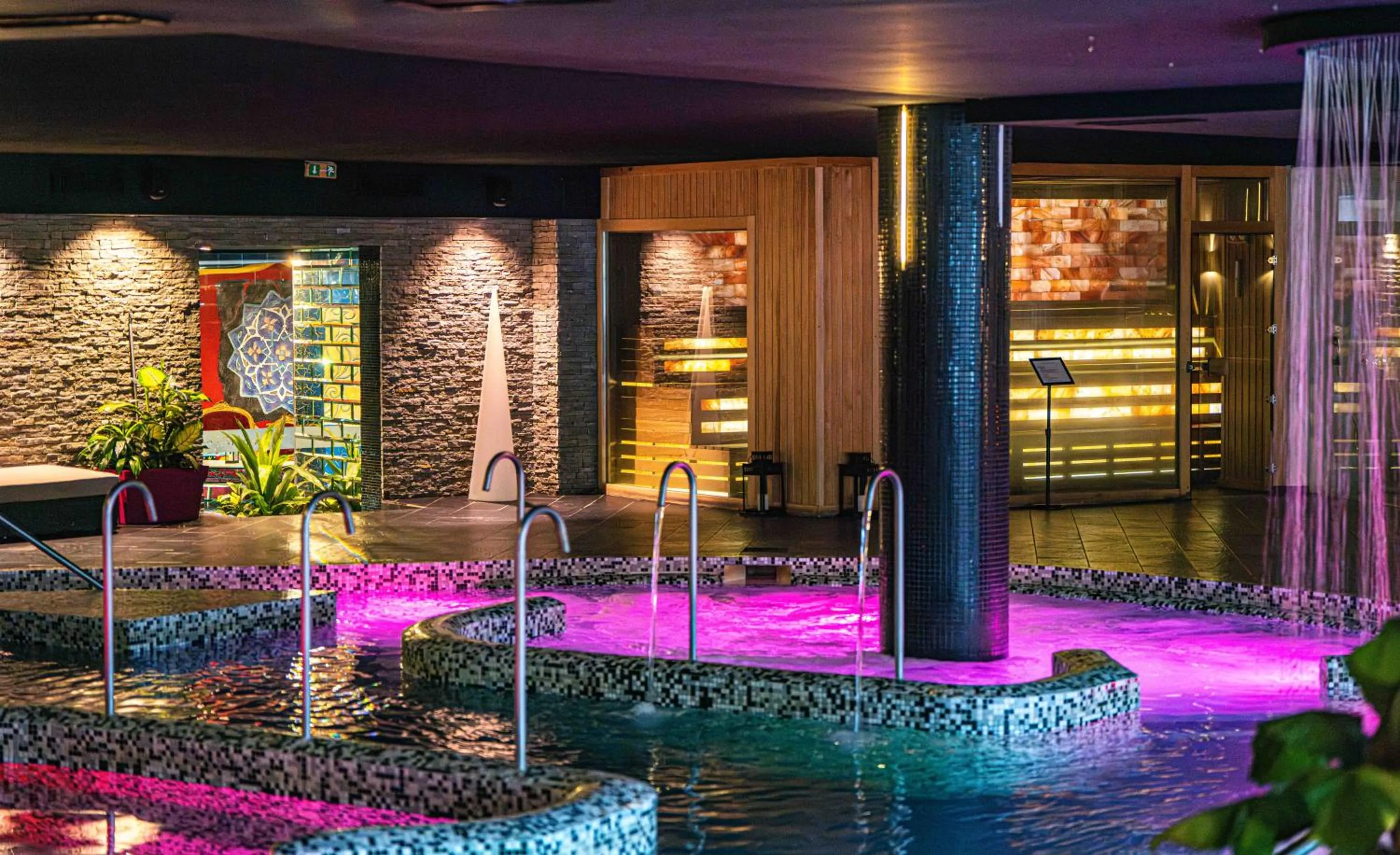Grand Hotel Sveti Vlas - Fitness & SPA Hotel