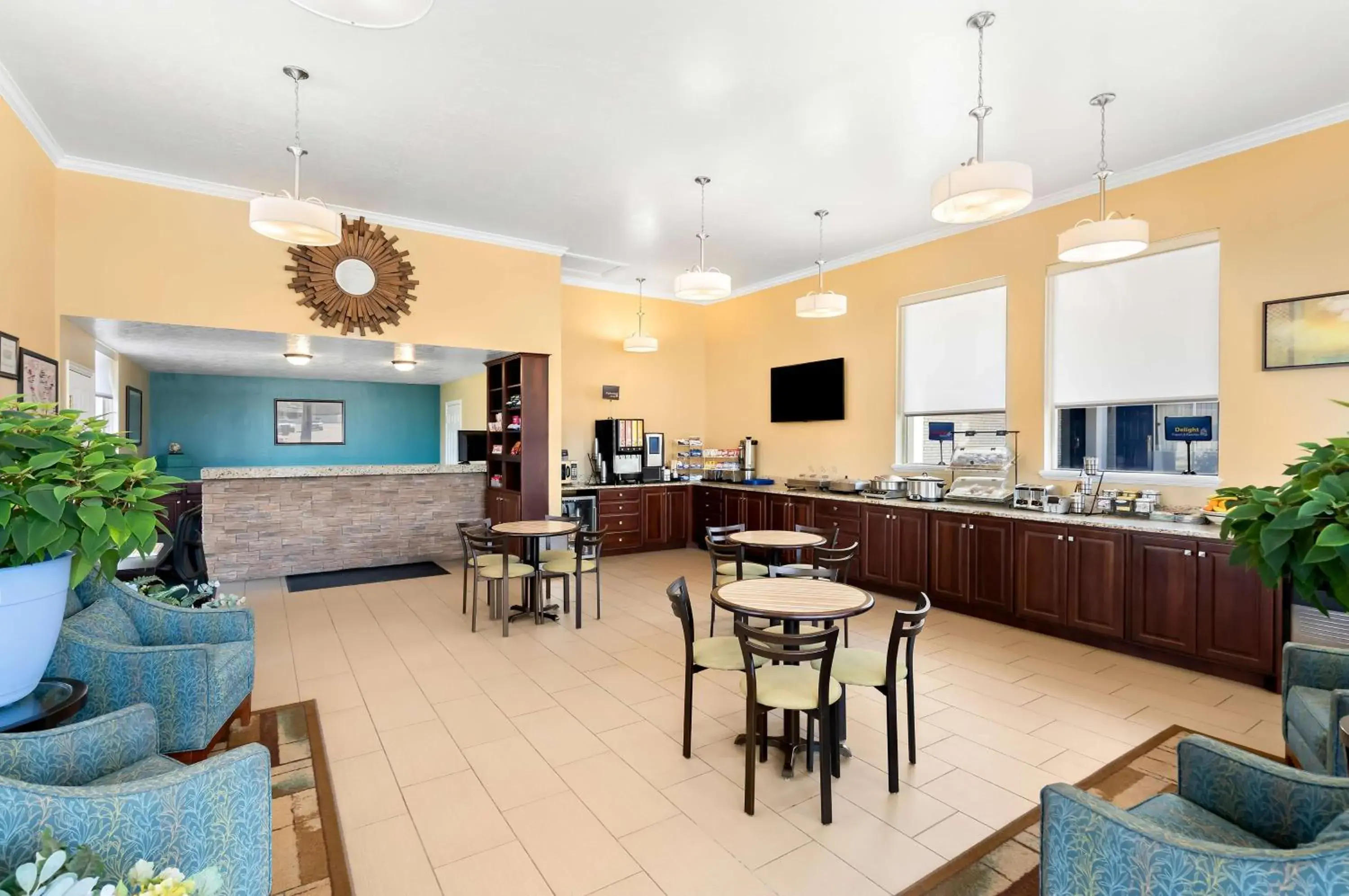 Lobby or reception in Best Western Paradise Inn Lobby or reception in Best Western Paradise Inn