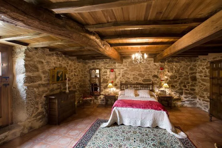 Three-Bedroom Apartment in La Calleja