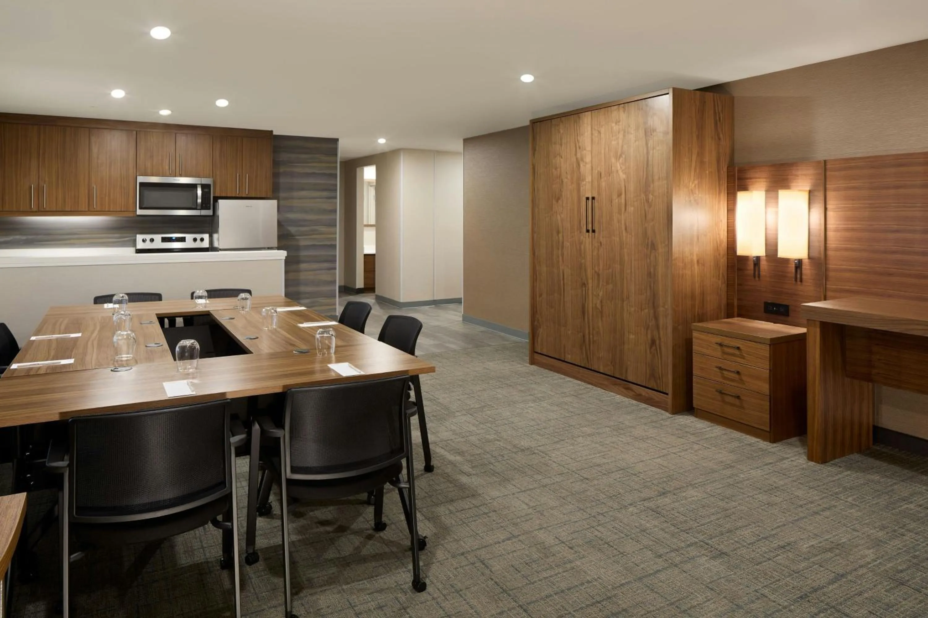 Kitchen or kitchenette in Residence Inn by Marriott Laval