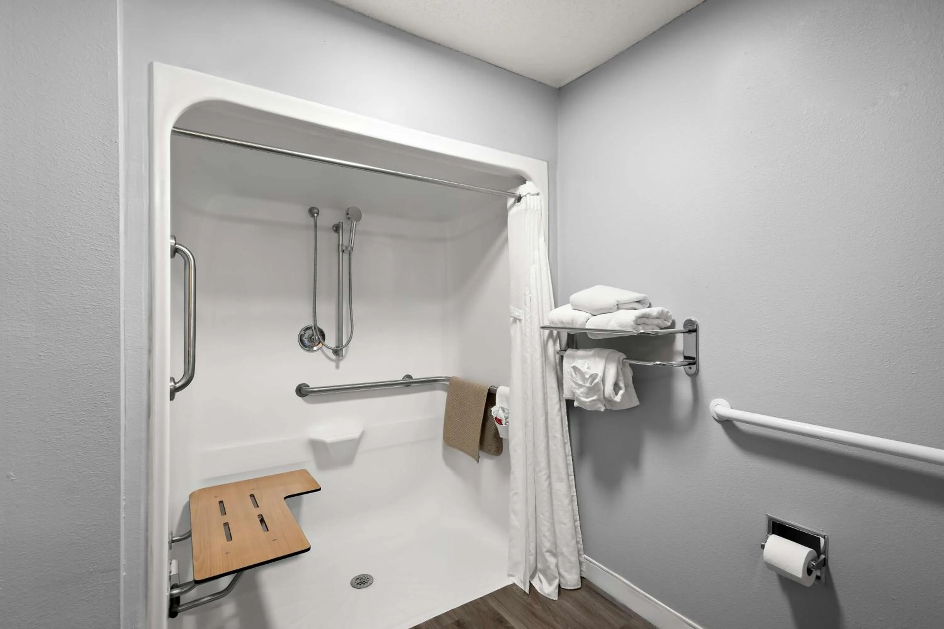 Bathroom in SureStay Plus by Best Western Fremont I-69