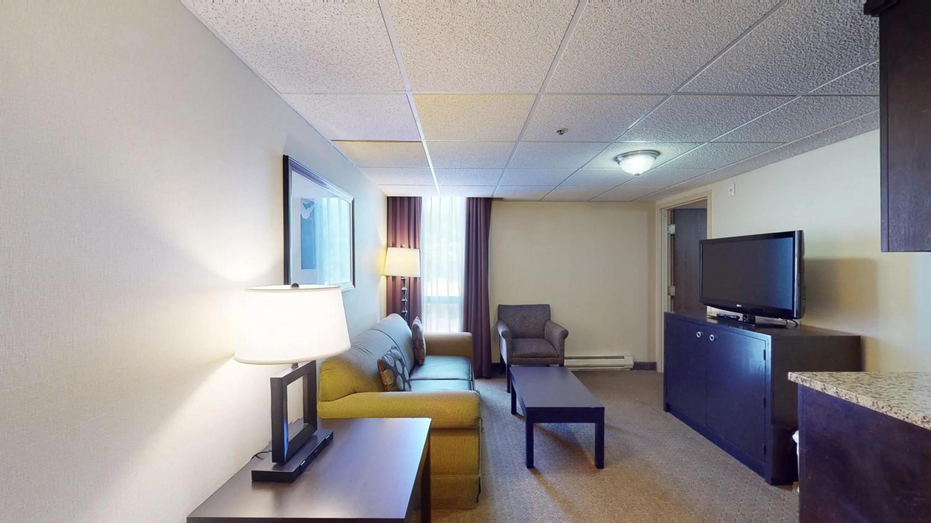 Photo of the whole room in Holiday Inn Portland-Airport I-205 by IHG