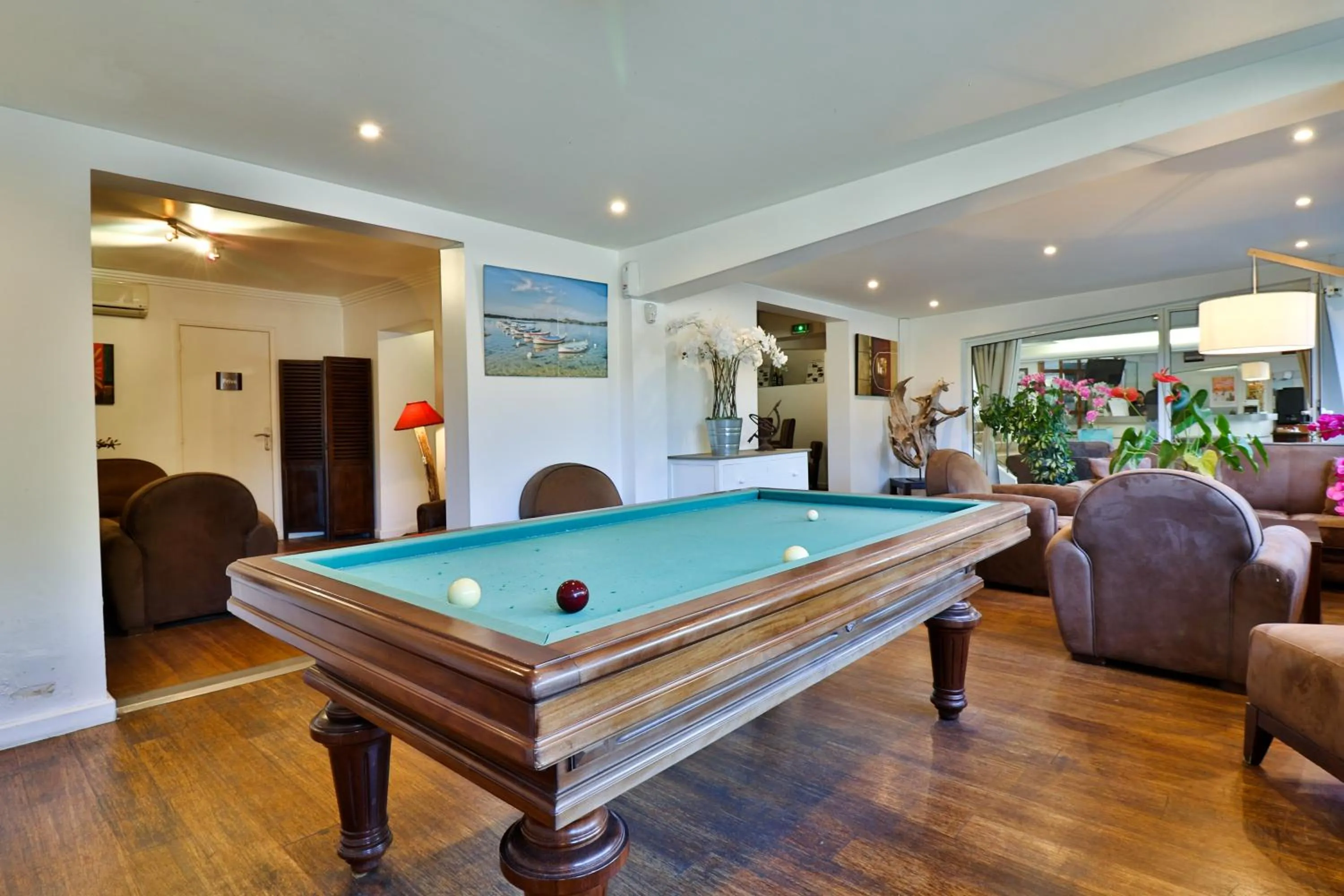 Billiard in Hotel SPA Plage St Jean