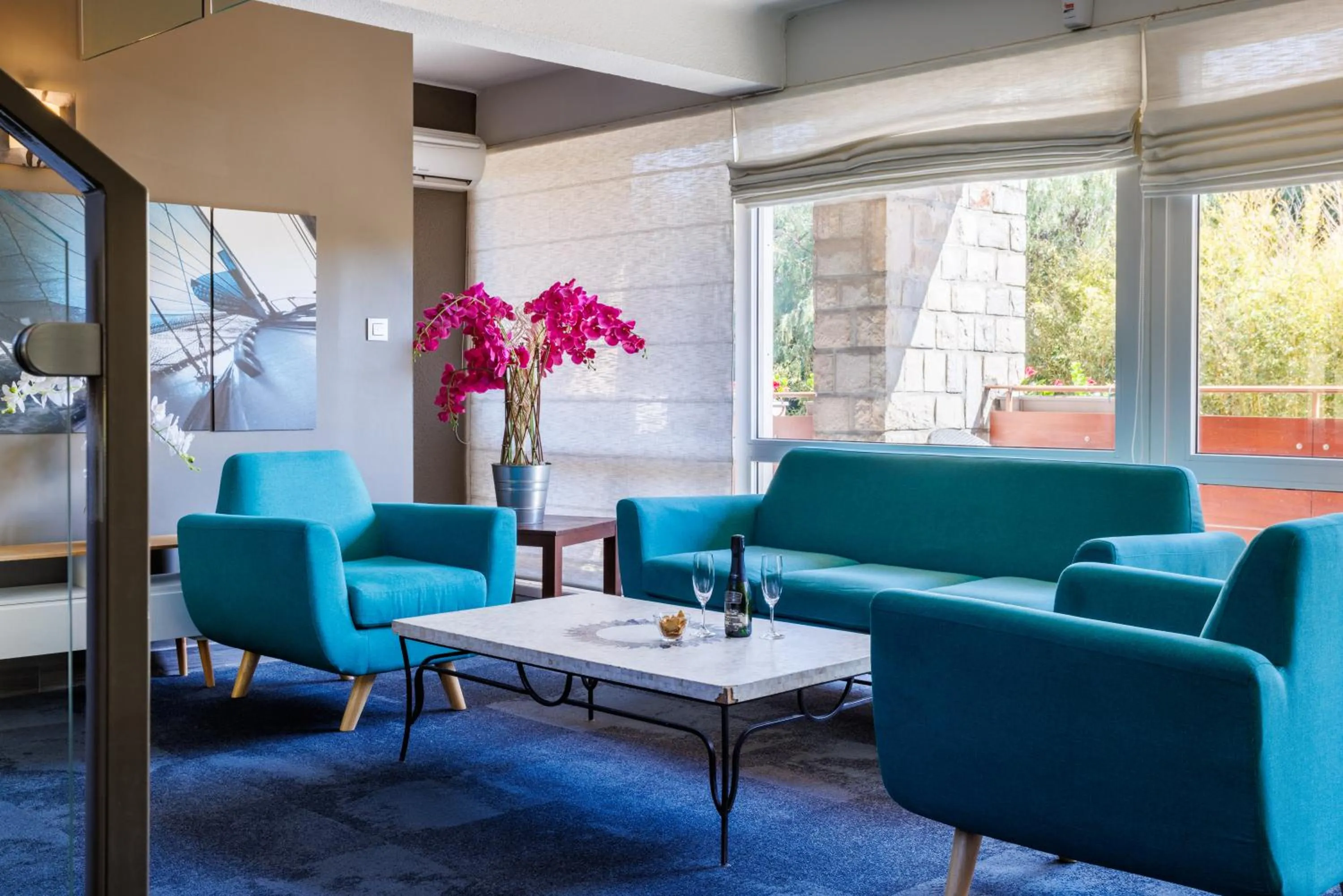 Living room in Hotel SPA Plage St Jean