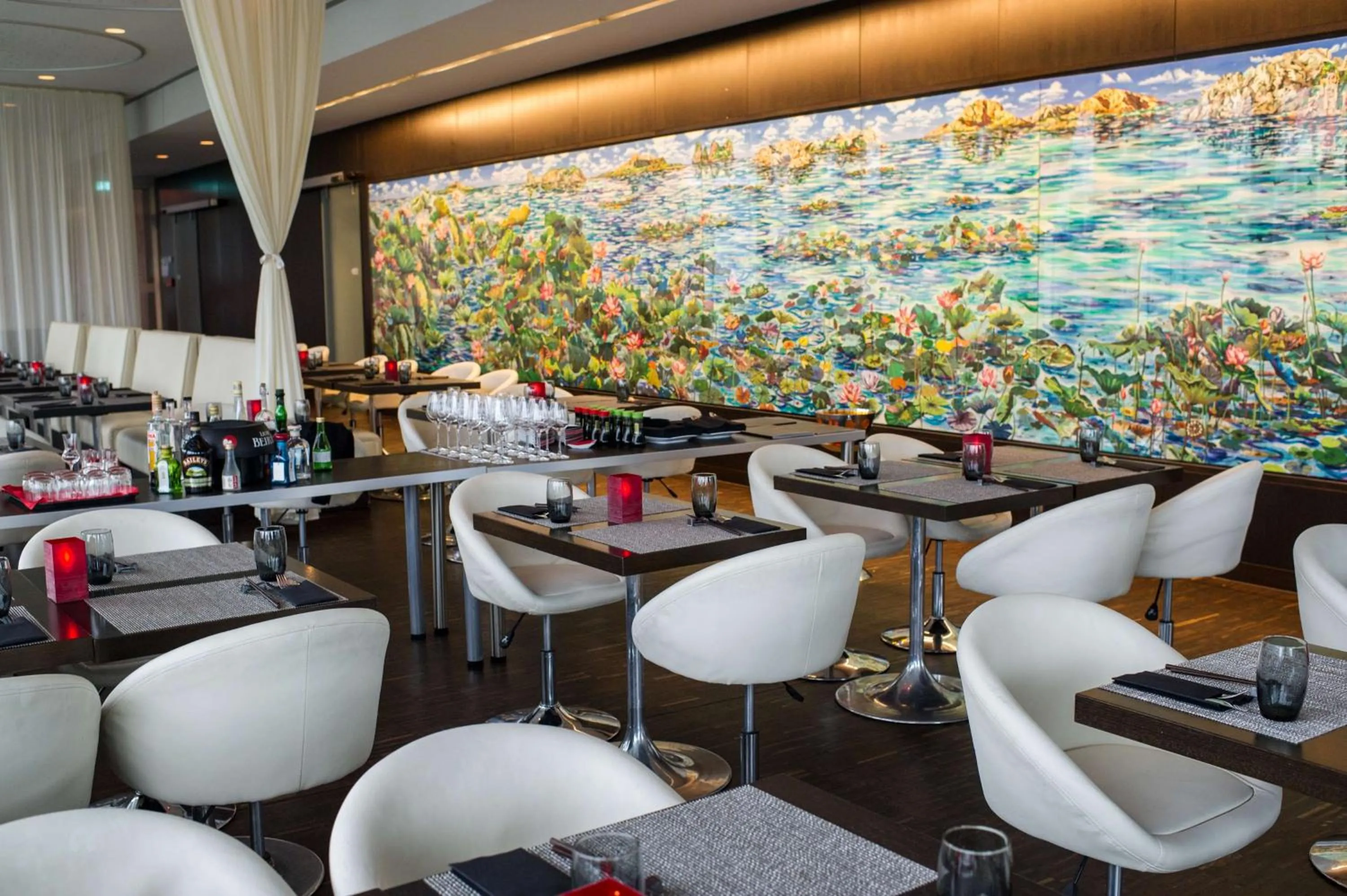 Restaurant/places to eat in art'otel cologne, Powered by Radisson Hotels