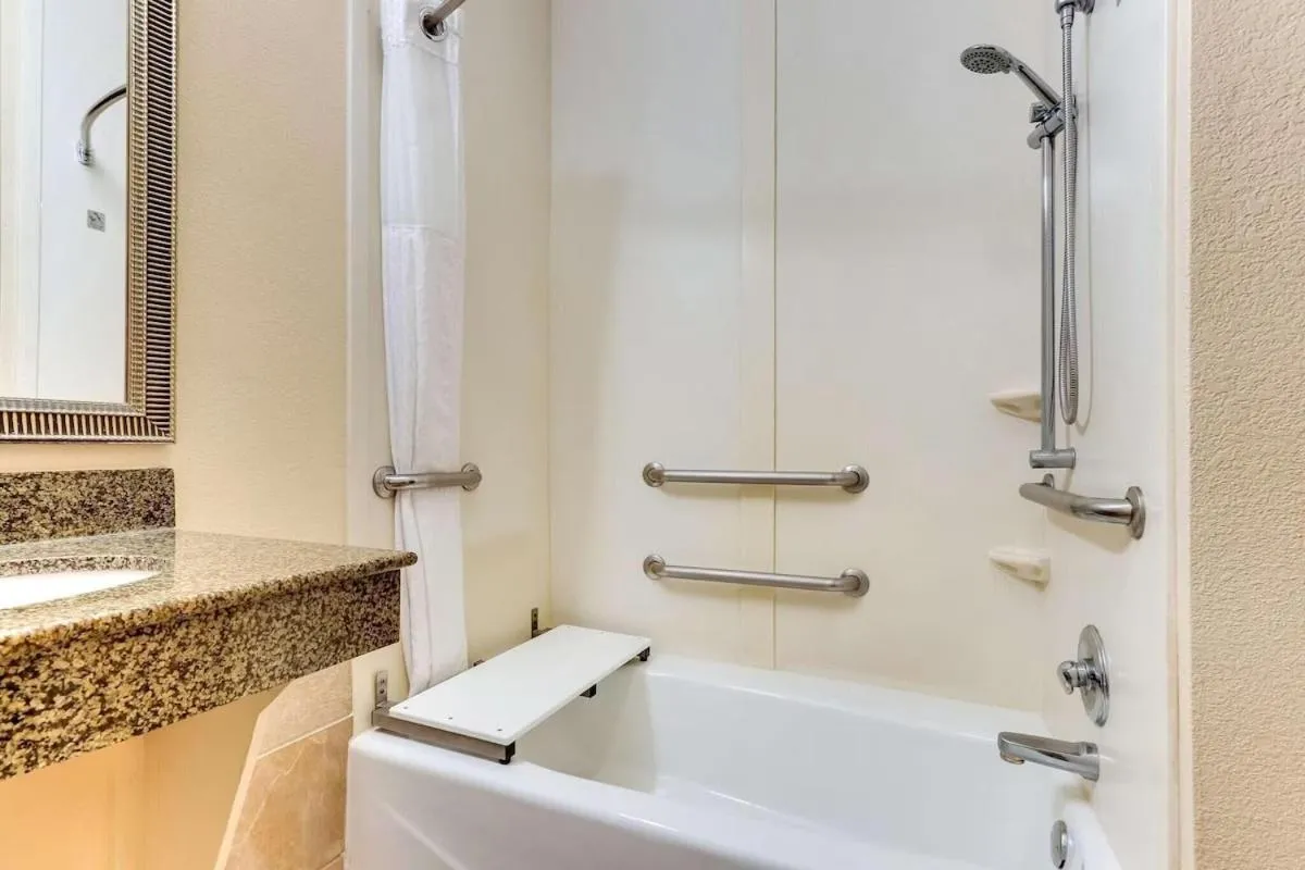 Comfort Inn & Suites Waco Woodway