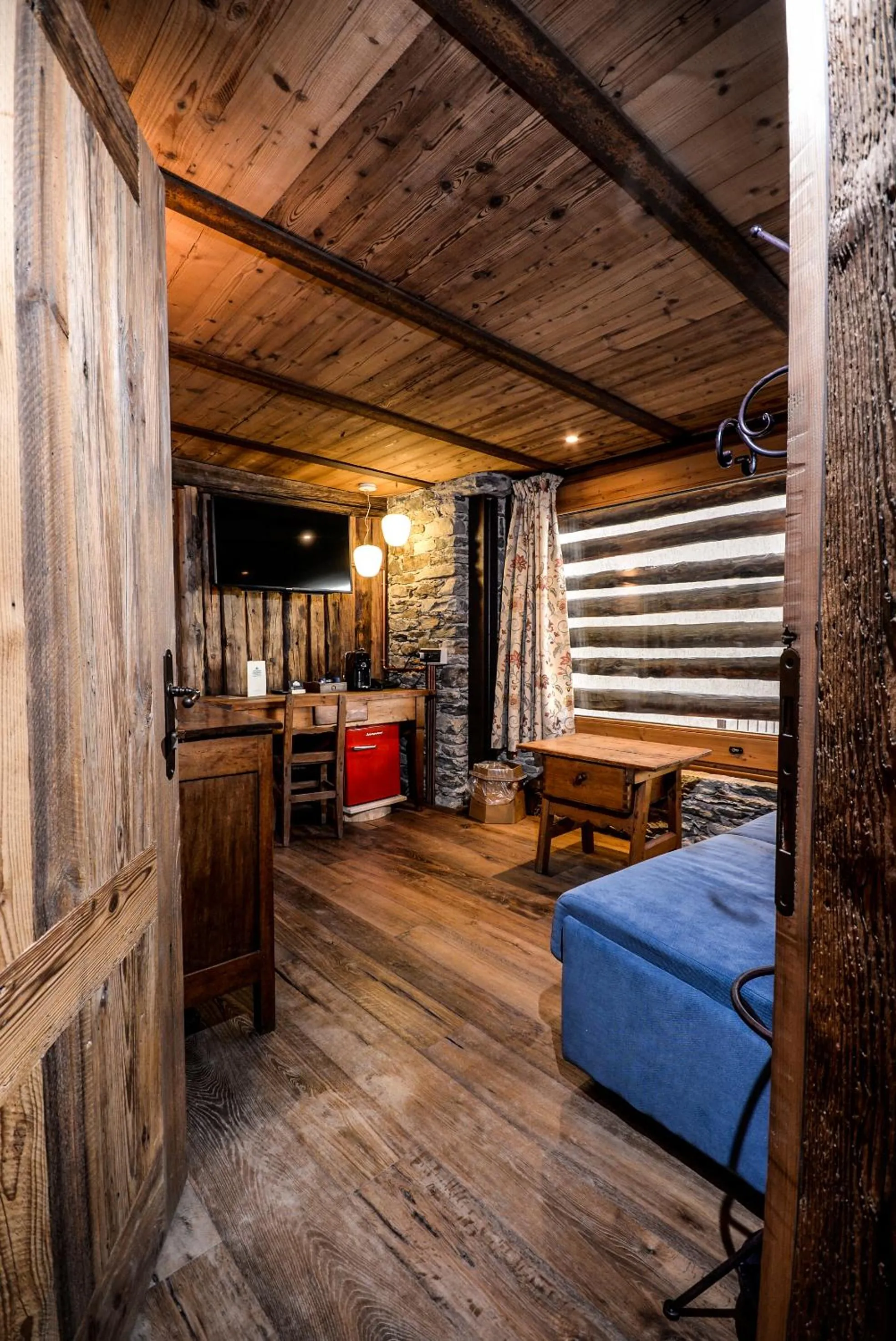 Coffee/tea facilities in Hotel Du Grand Paradis - 1899 Auberge Boutique