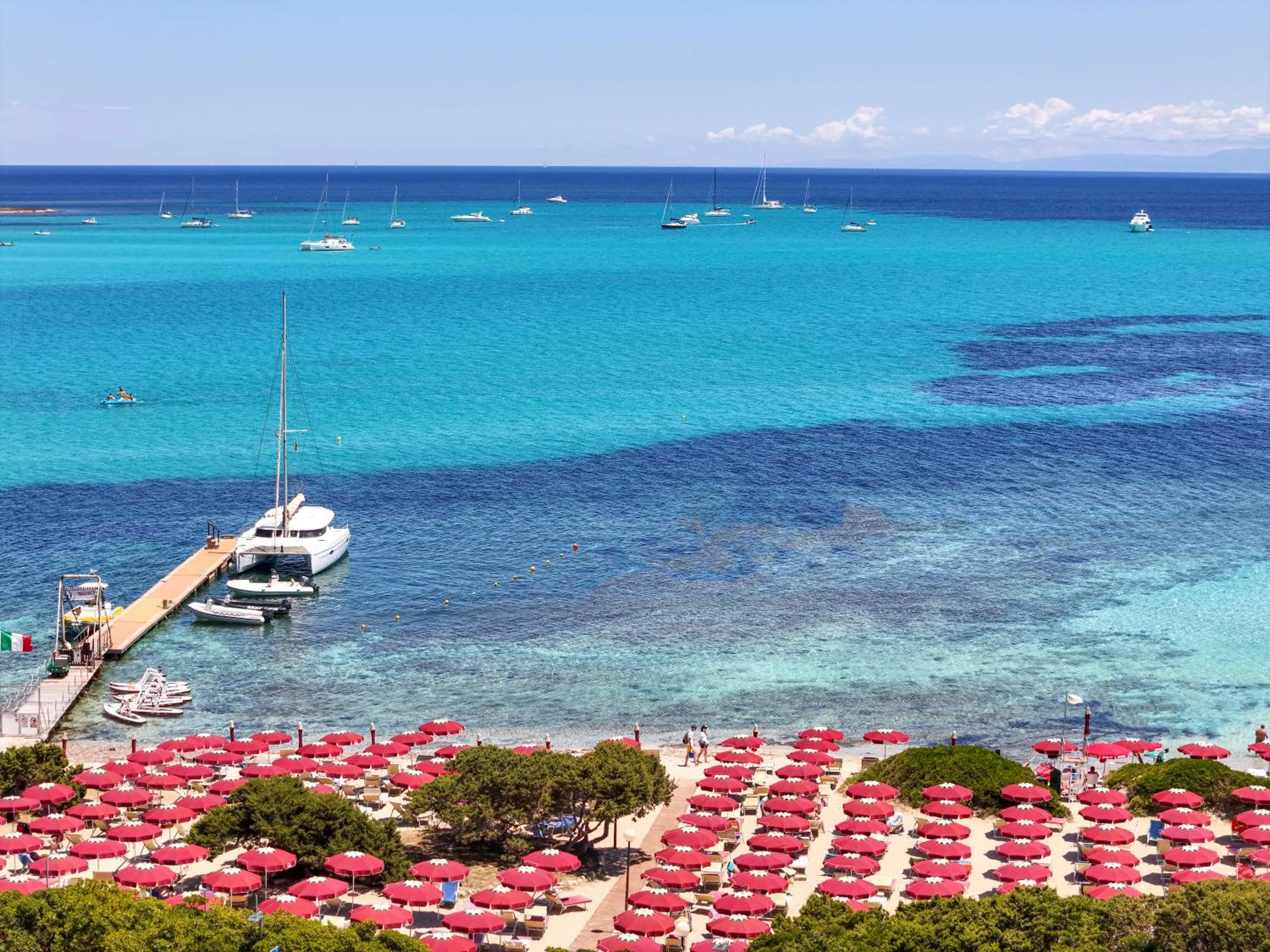 Beach in Club Esse Roccaruja