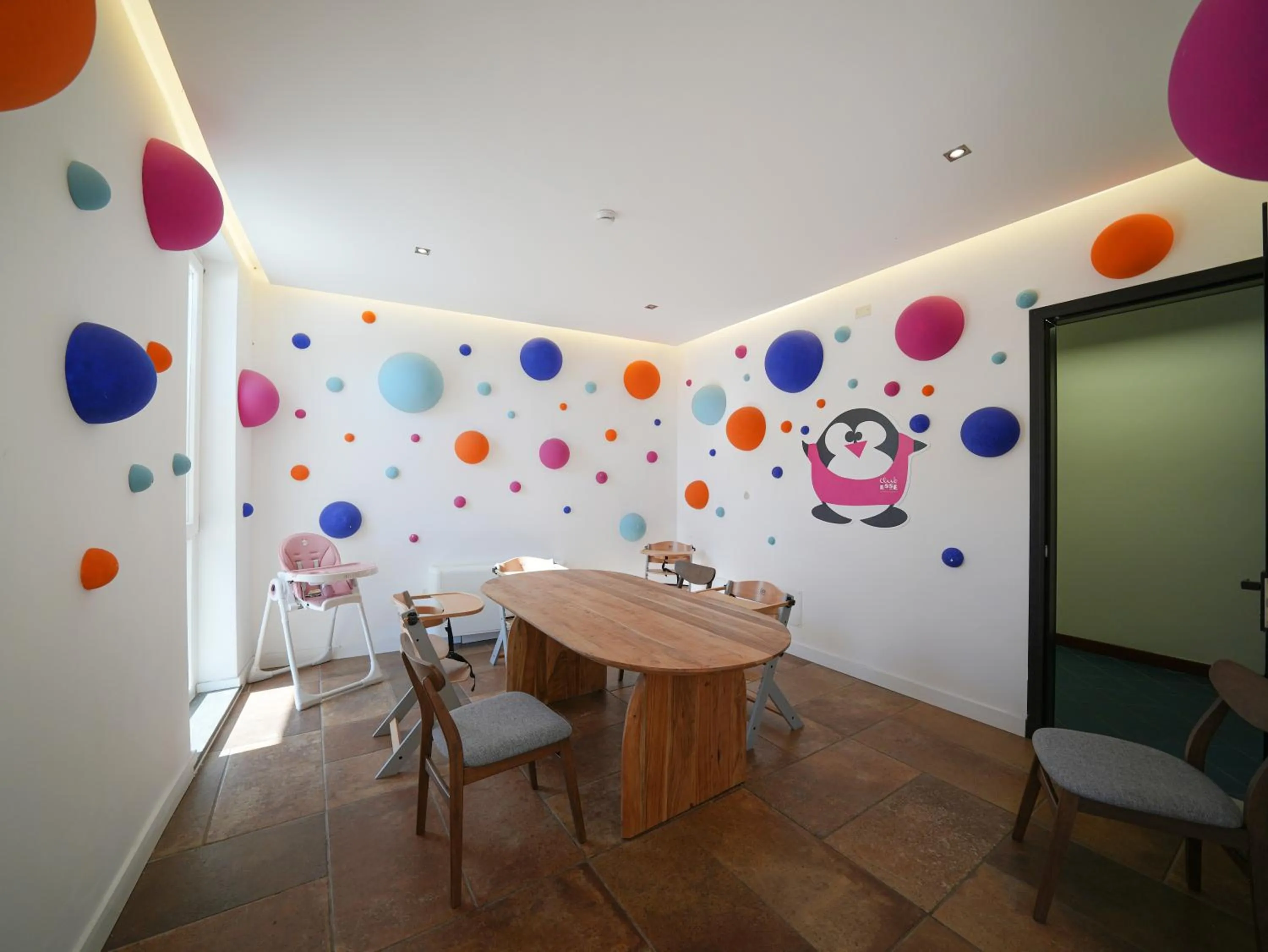 children in Club Esse Roccaruja