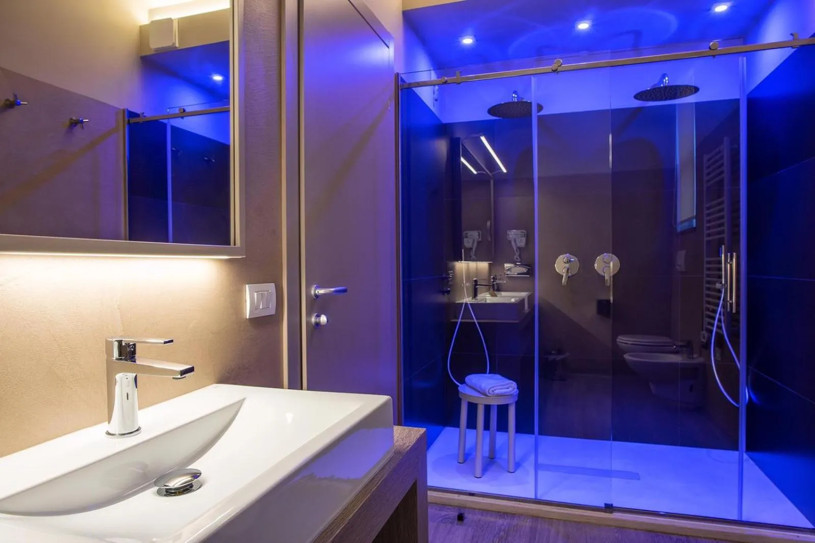 Bathroom in Guesia Village Hotel e Spa