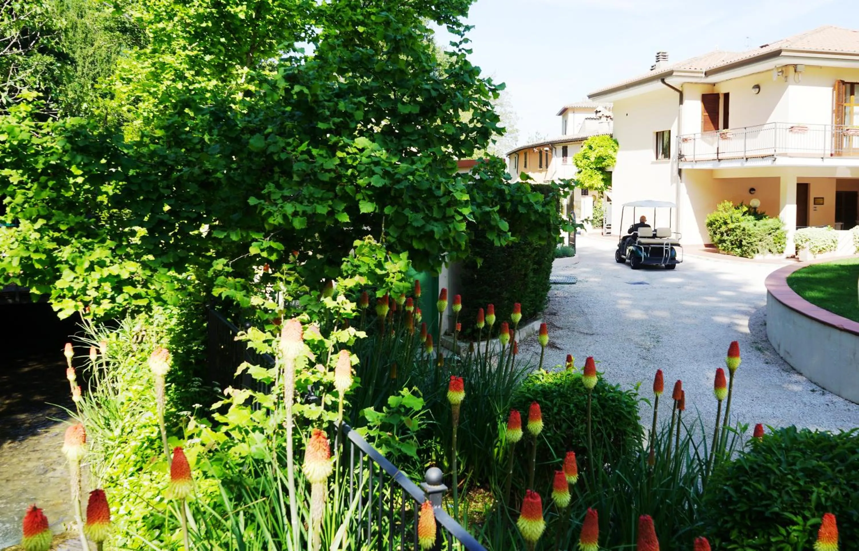 Garden in Guesia Village Hotel e Spa