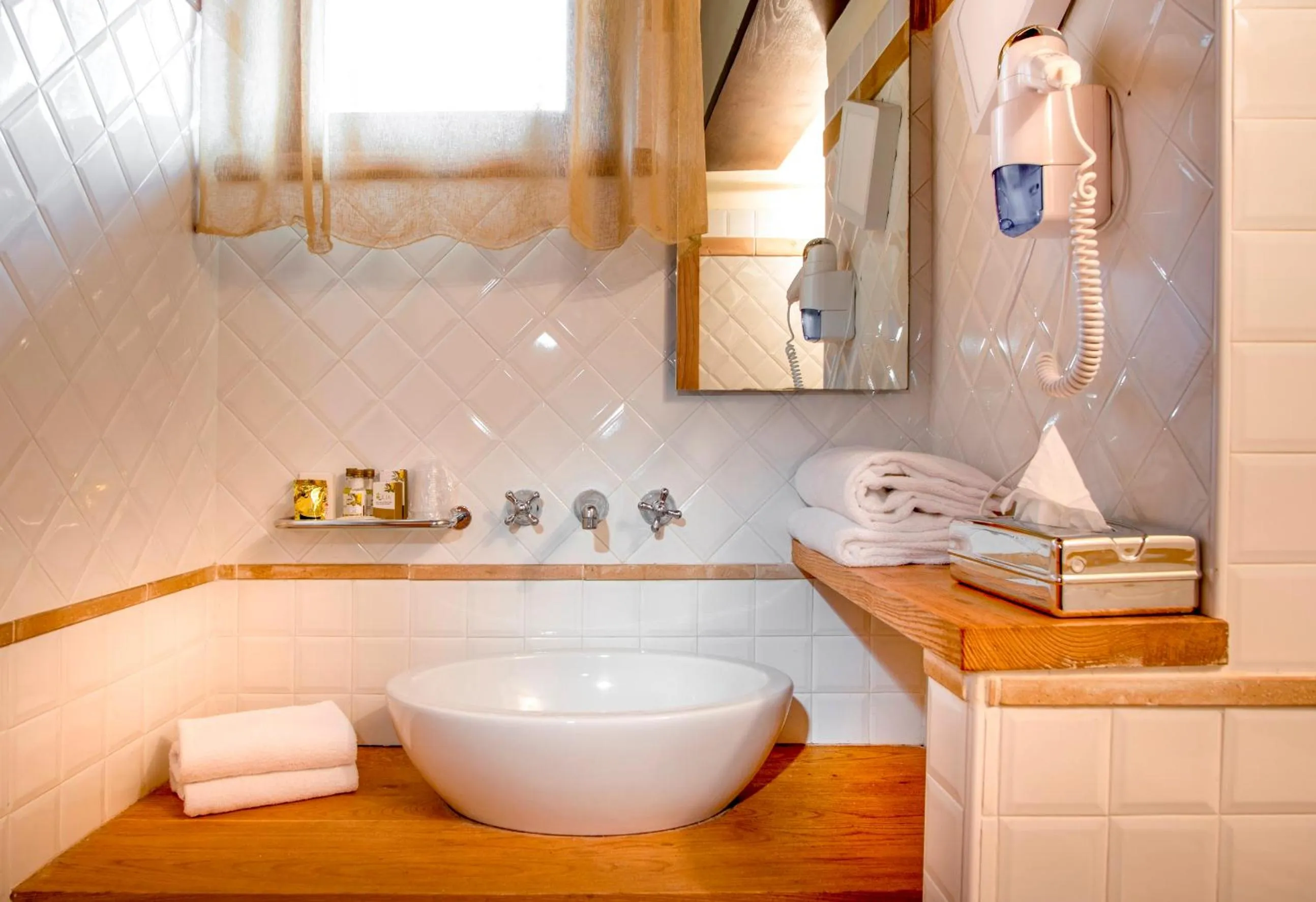 Guesia Village Hotel e Spa