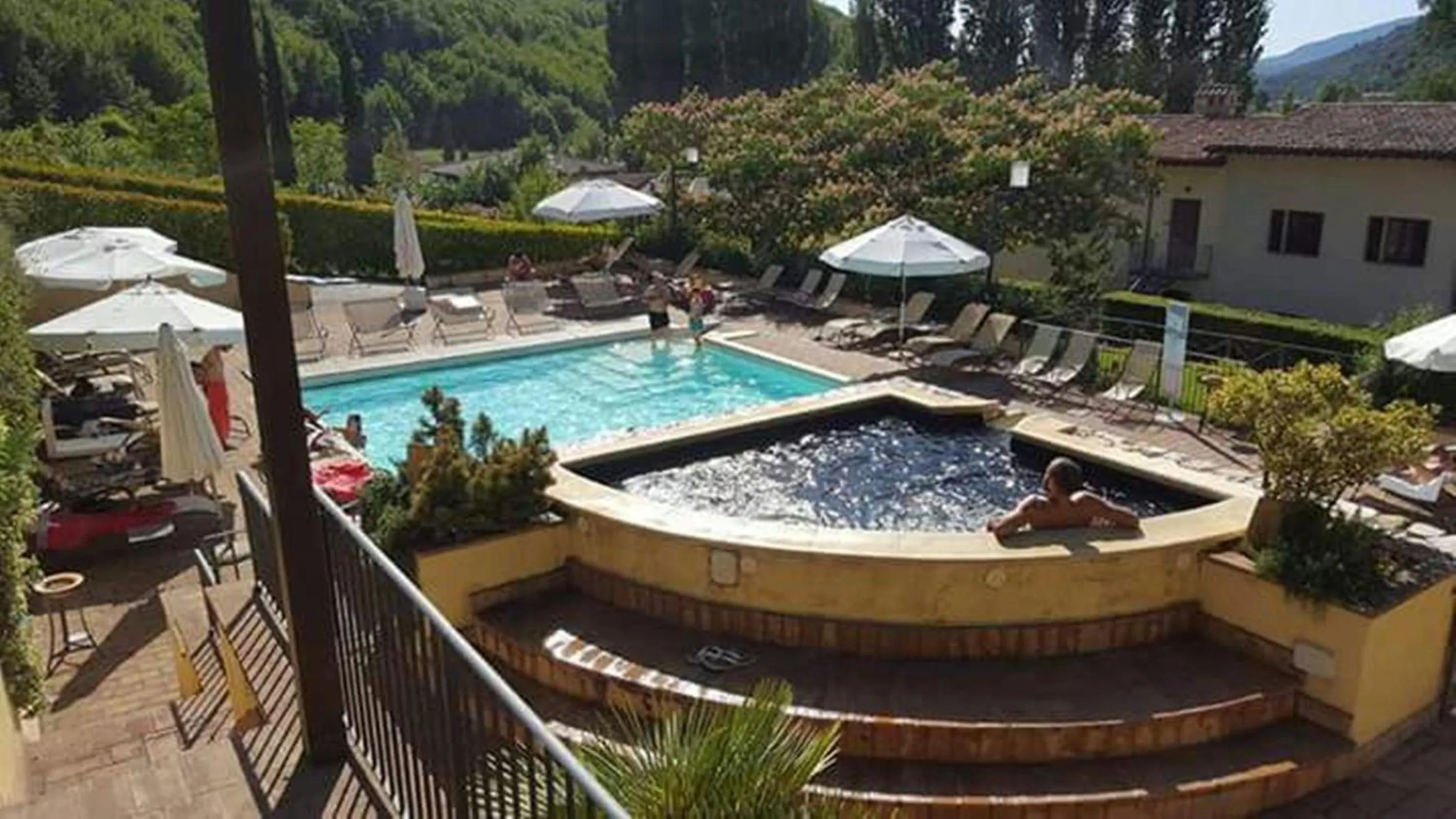 Swimming pool in Guesia Village Hotel e Spa