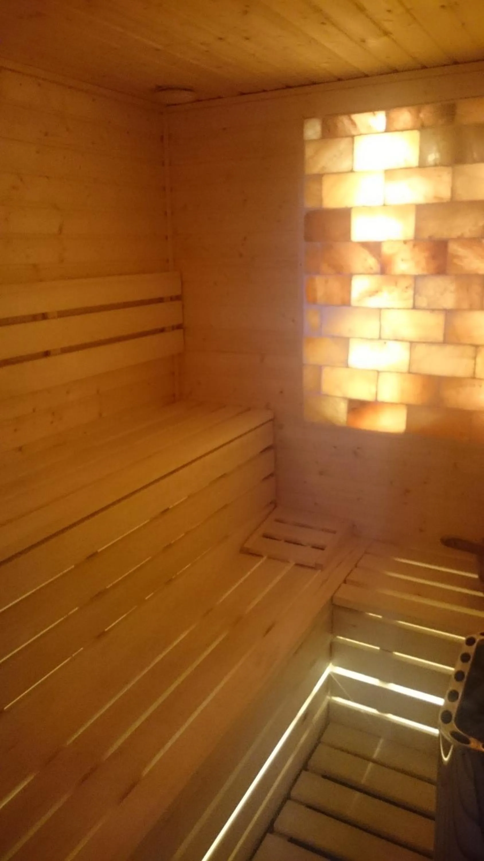 Fenyves Yacht Club Superior