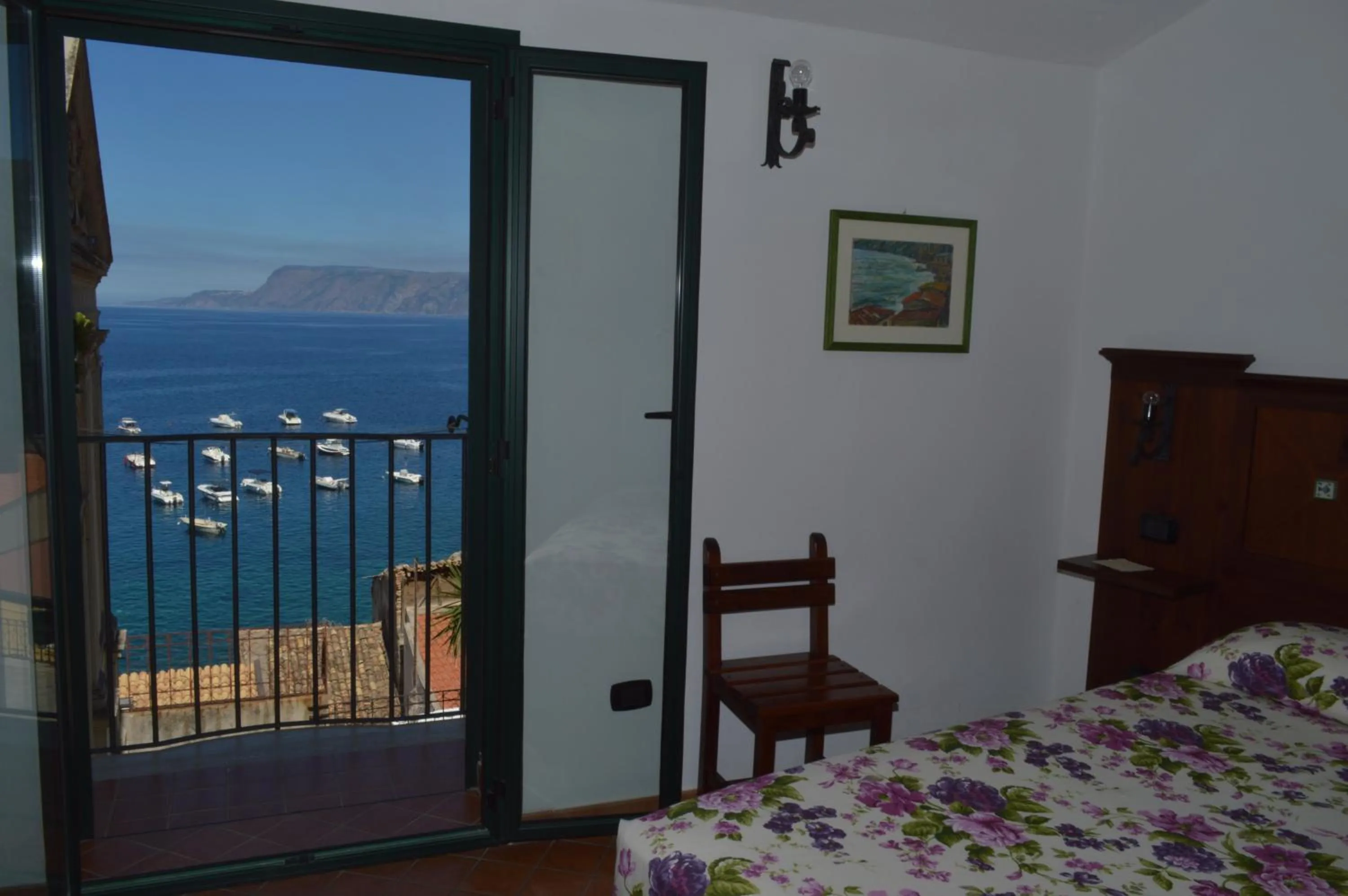 Photo of the whole room, Bed in La Locandiera affittacamere