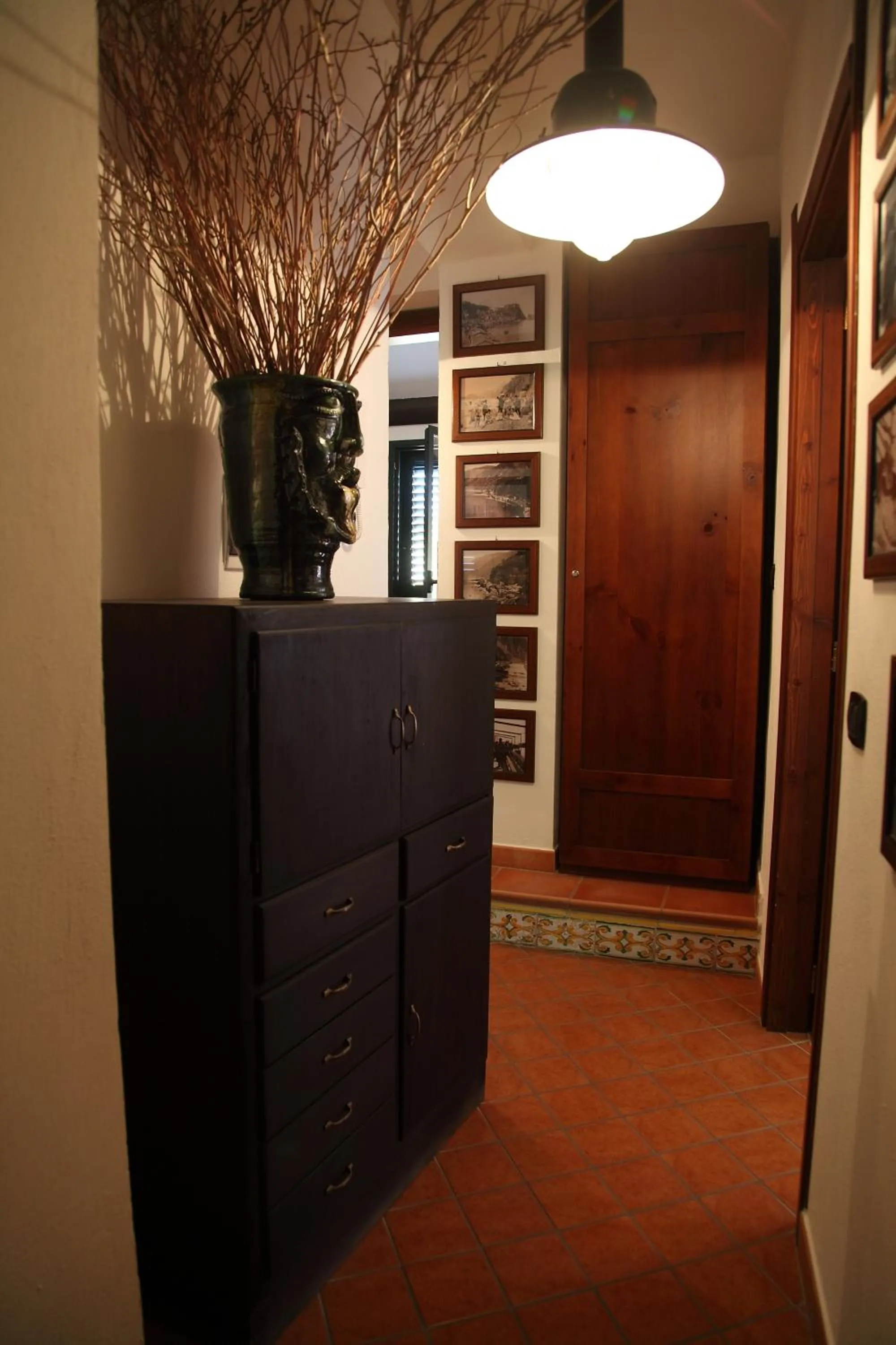 Decorative detail in La Locandiera affittacamere