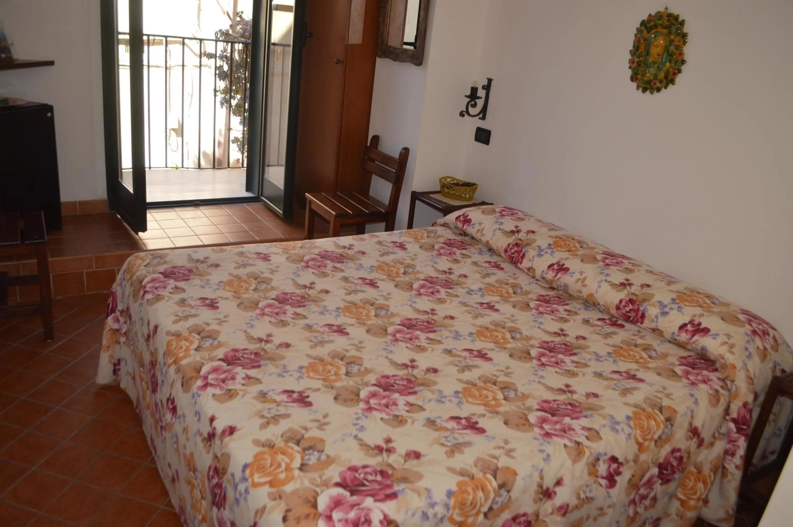 Photo of the whole room, Bed in La Locandiera affittacamere