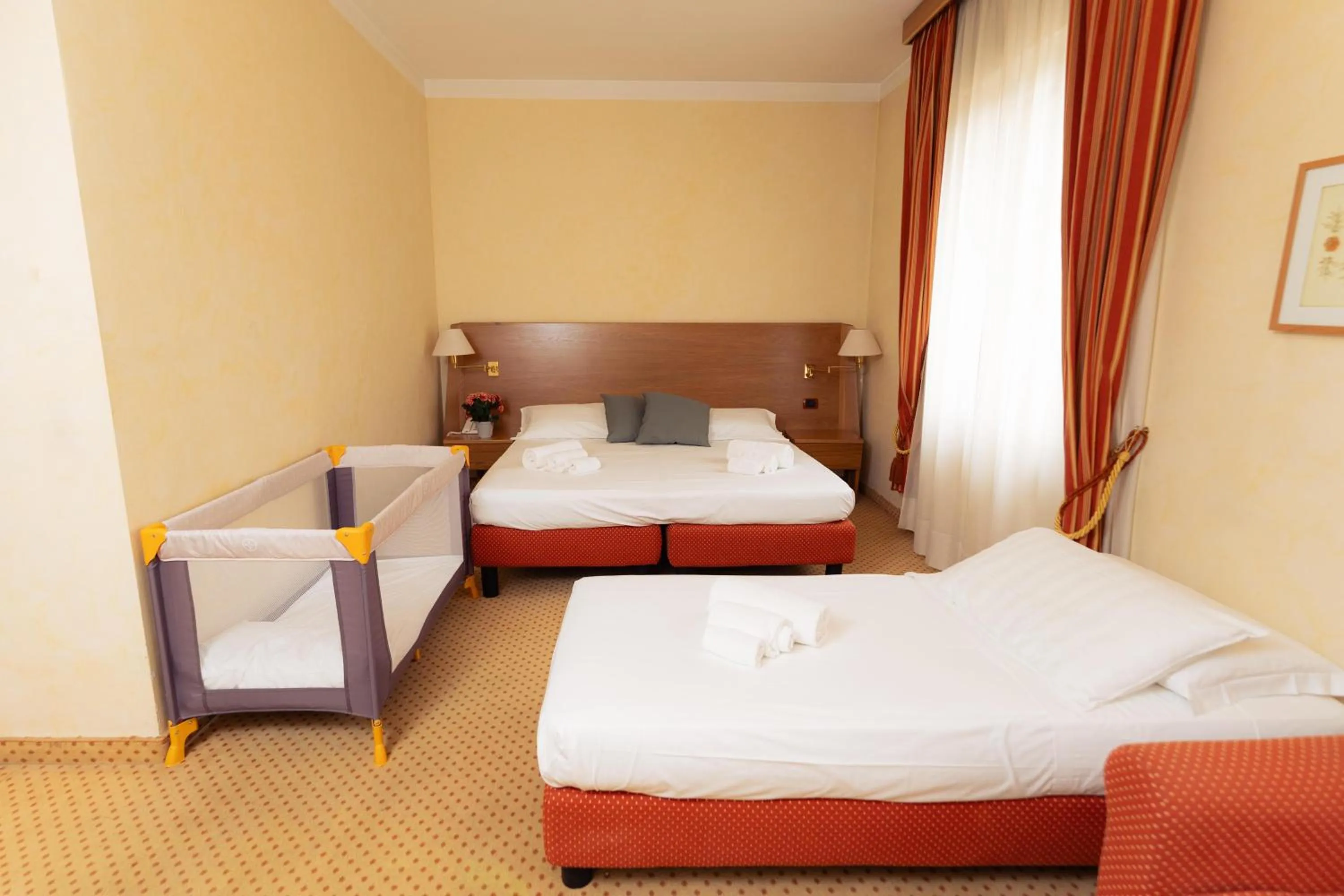 Photo of the whole room, Bed in Hotel San Pancrazio