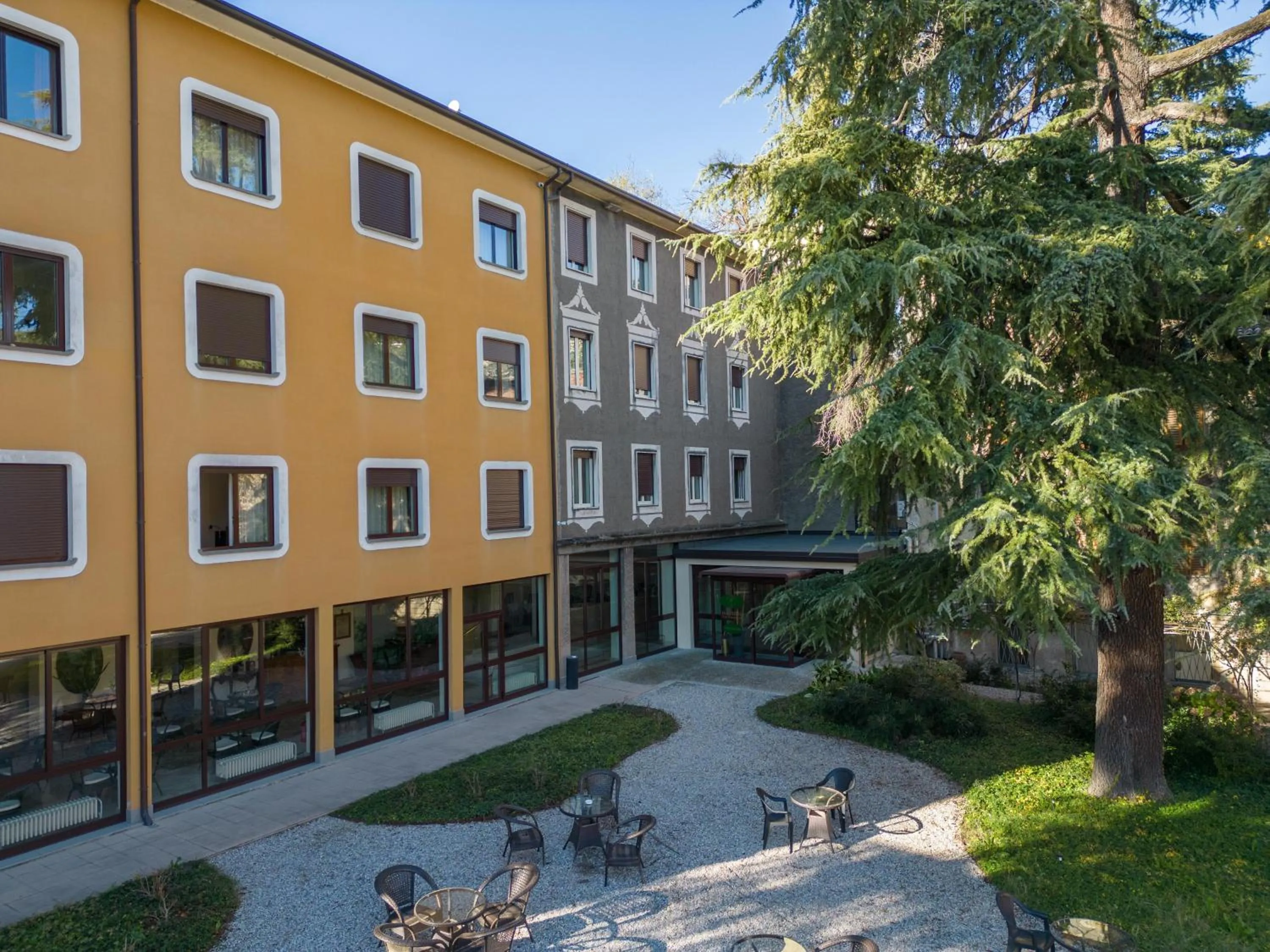 Property building in Hotel San Pancrazio