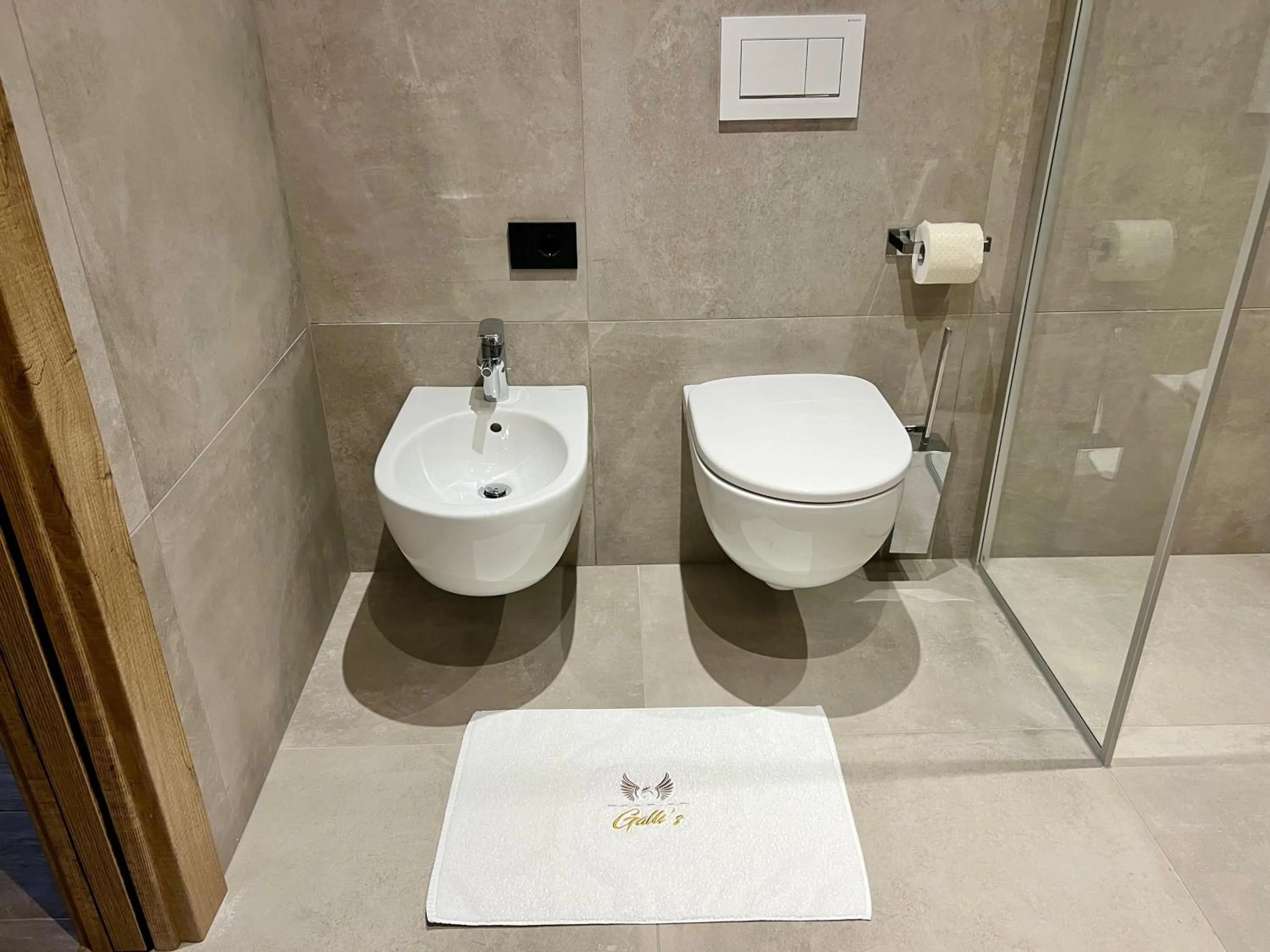 Shower in Hotel Galli's - Centro