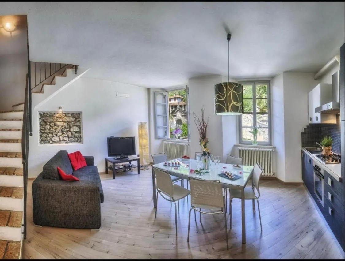 Living room in VILLA VINICIA, pool, jacuzzi, airco