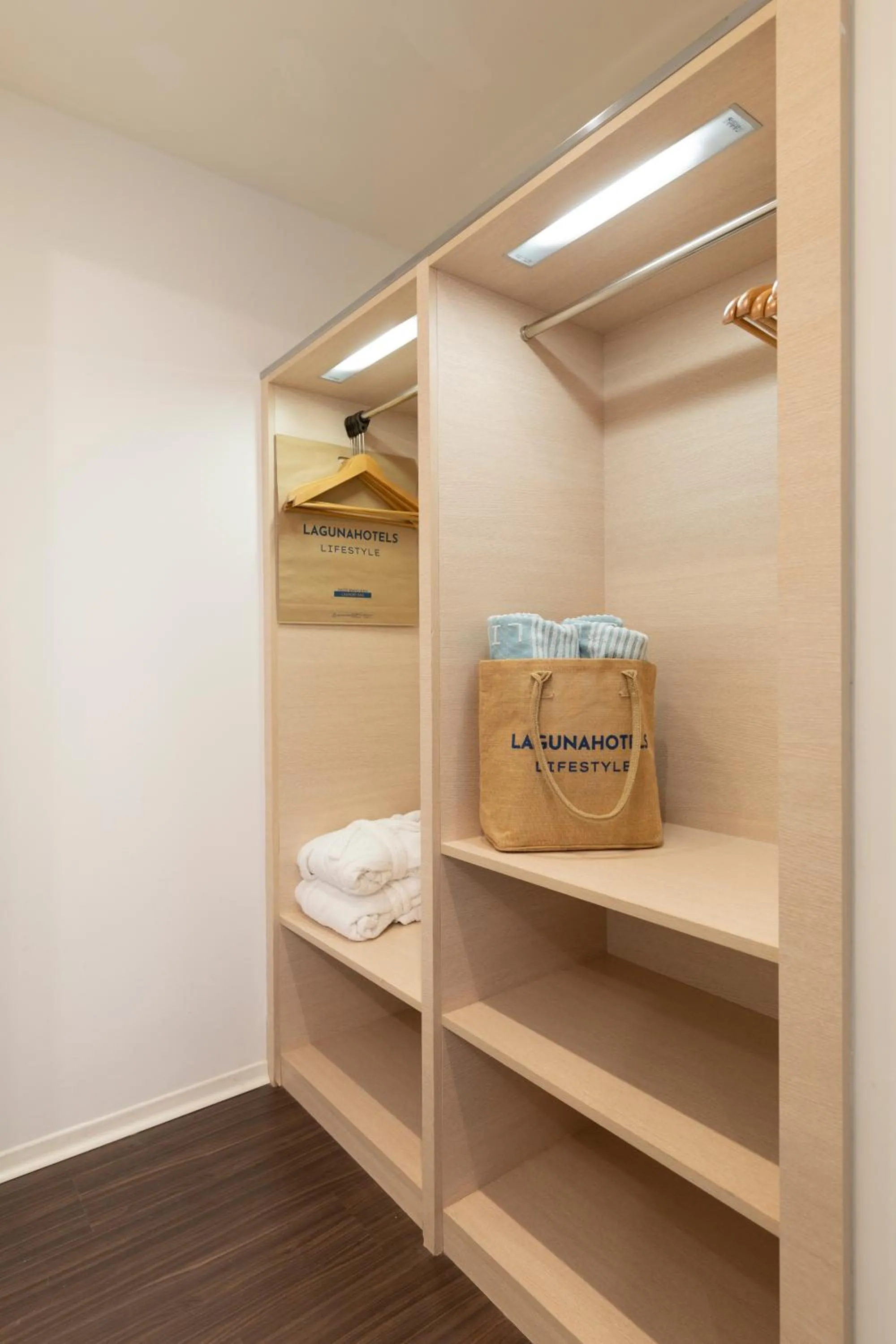 towels, Bed in Laguna Palace Hotel Grado