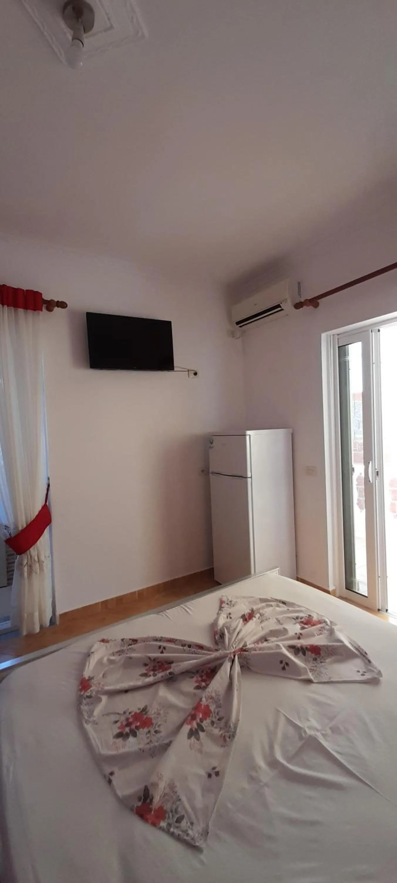 Photo of the whole room, Bed in Vila Florand Sela