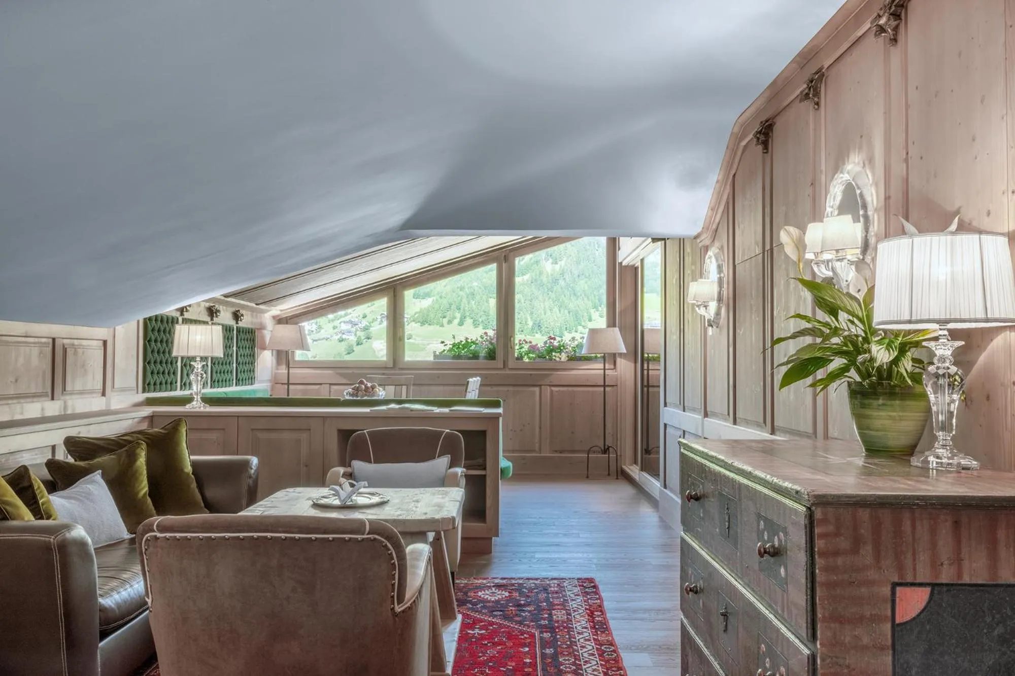 Hotel La Perla: The Leading Hotels of the World