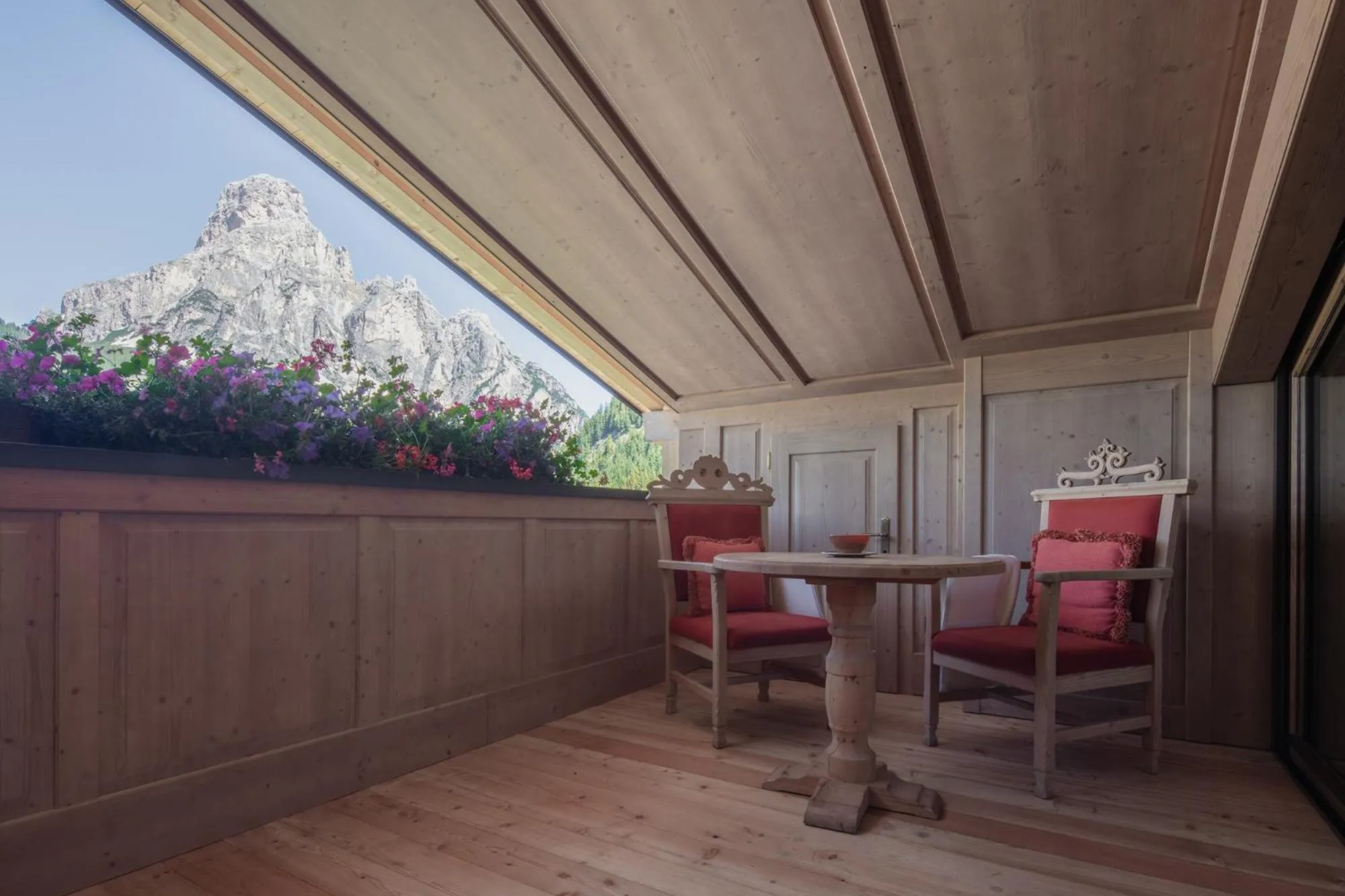 Hotel La Perla: The Leading Hotels of the World