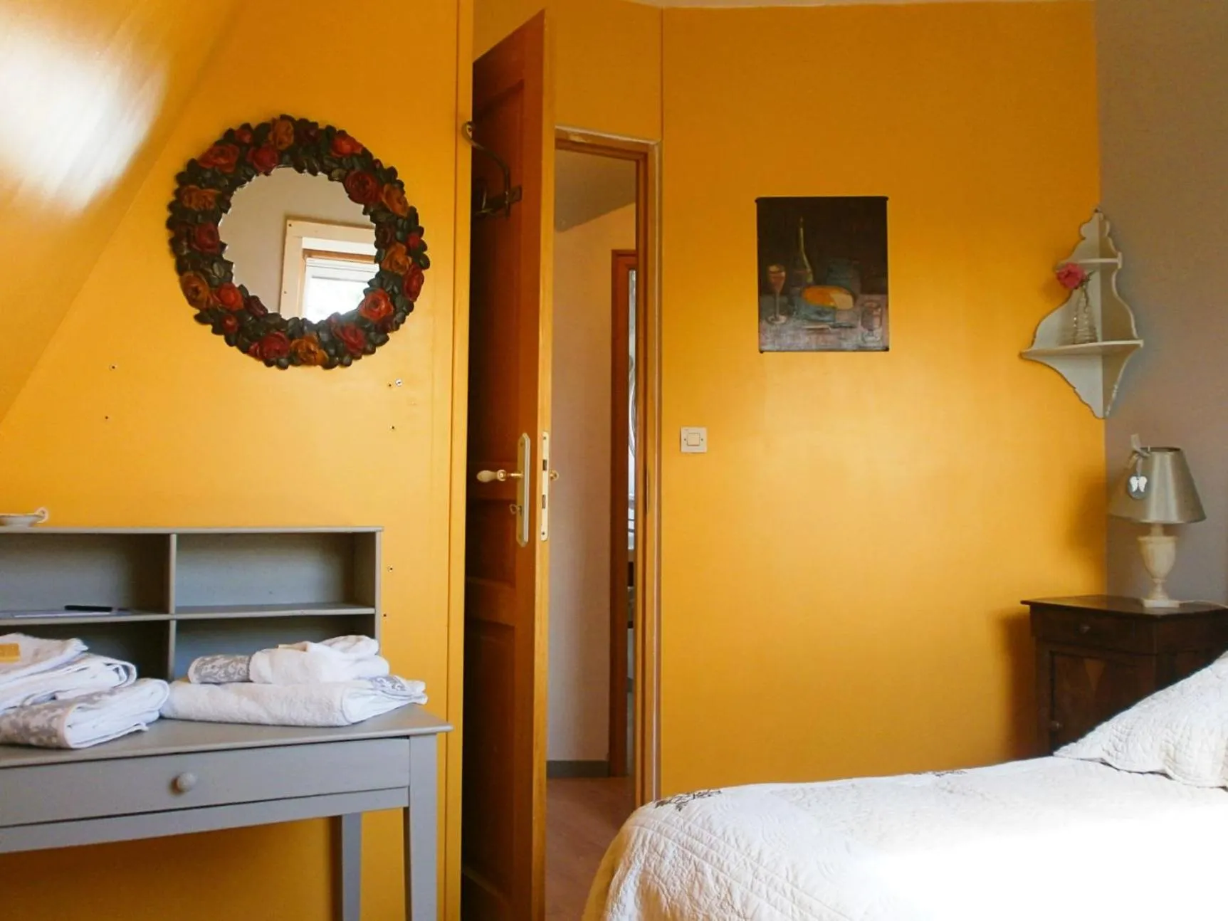 Photo of the whole room in Loge & Broc