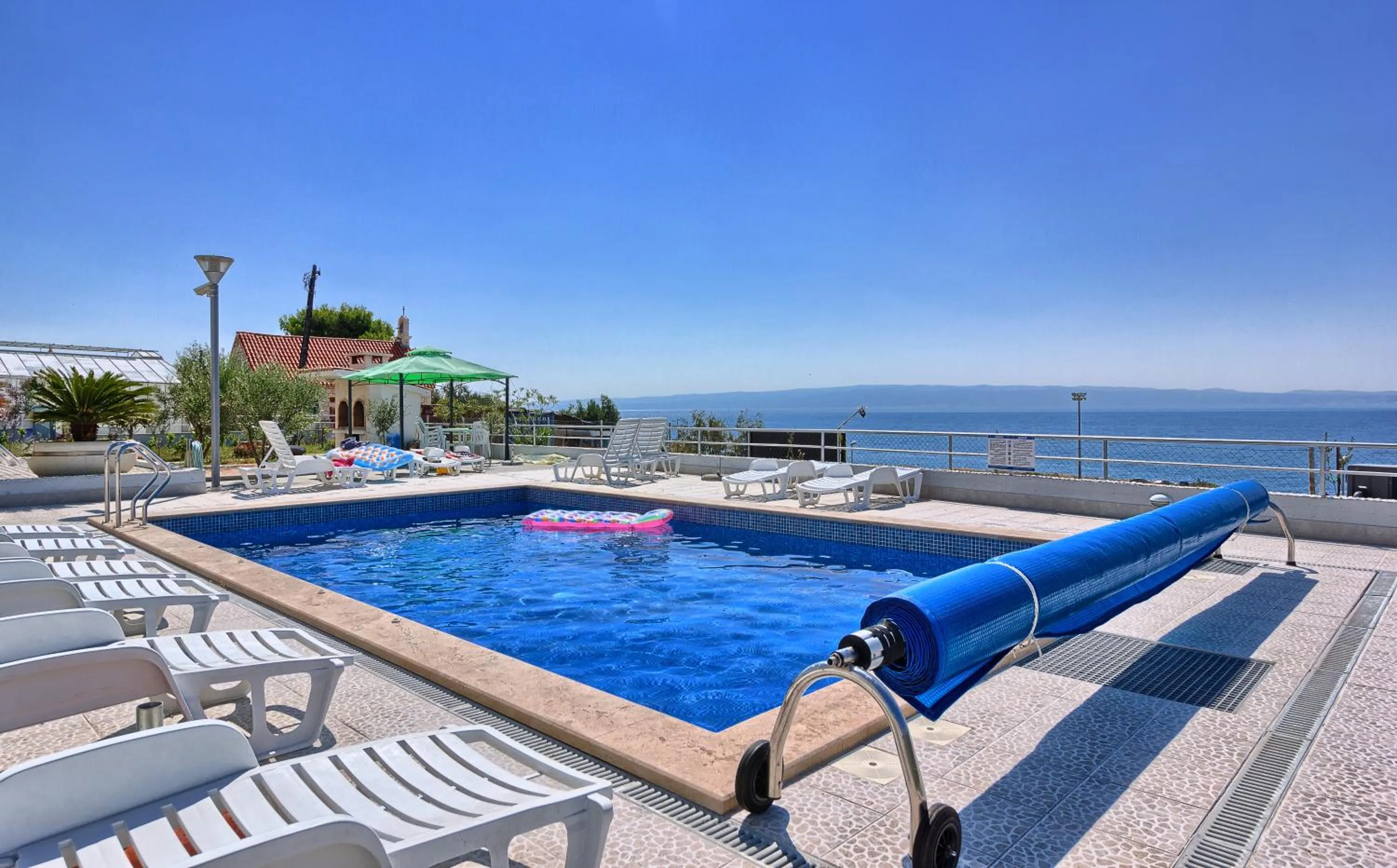 Swimming pool in Seaside Apartments, Znjan Beach