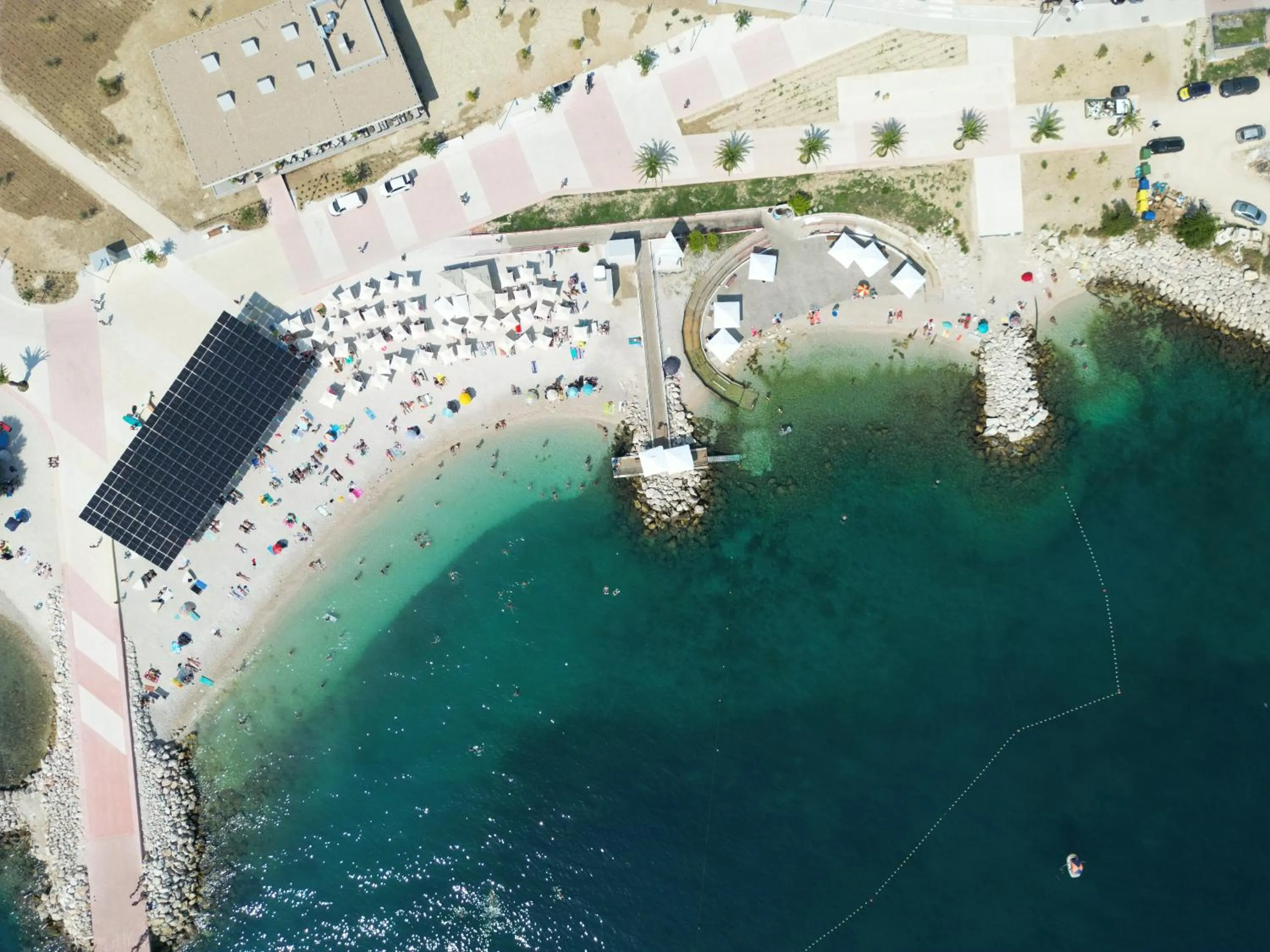 Restaurant/places to eat in Seaside Apartments, Znjan Beach
