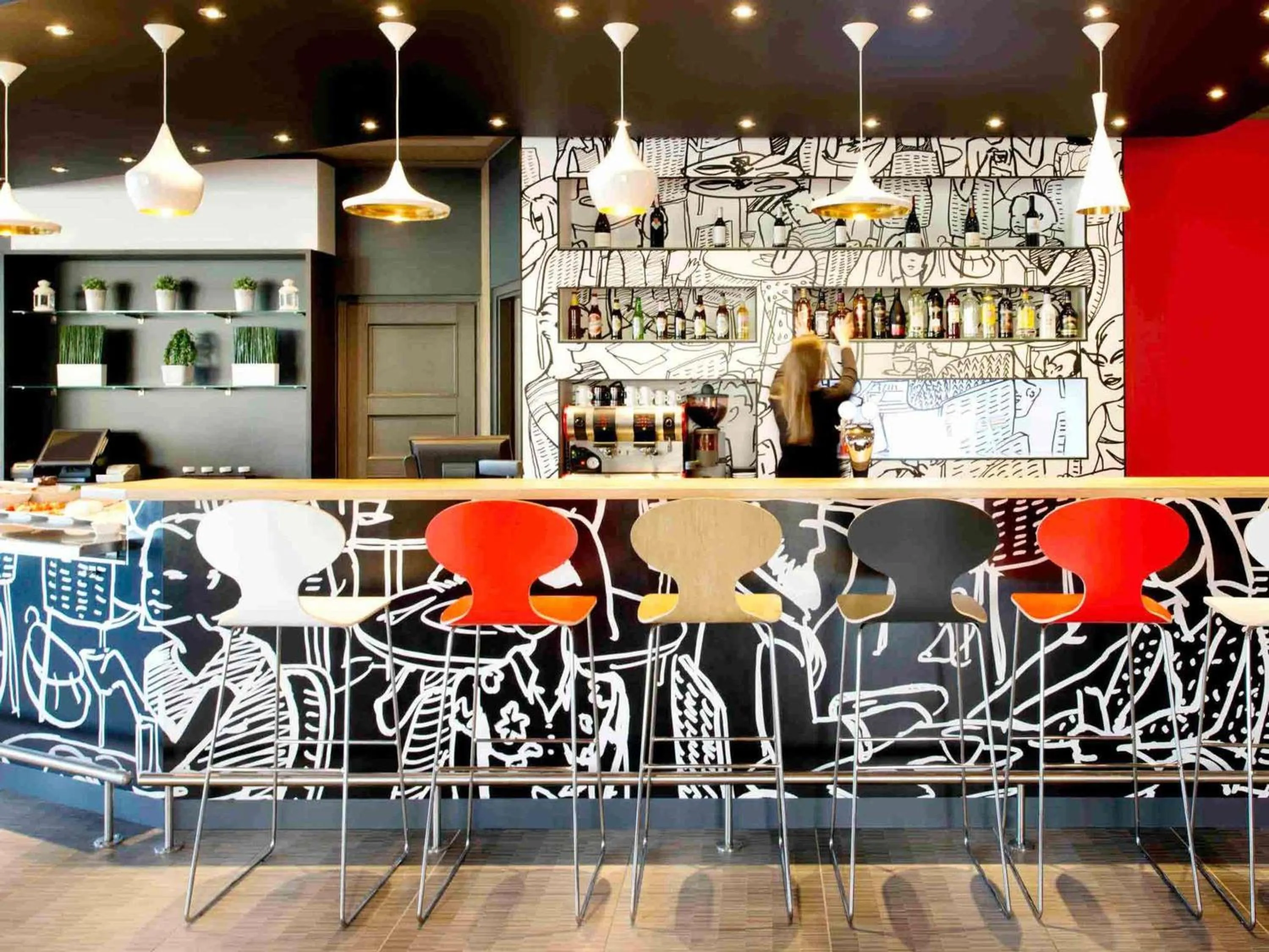 Lounge or bar in Ibis Warszawa Ostrobramska