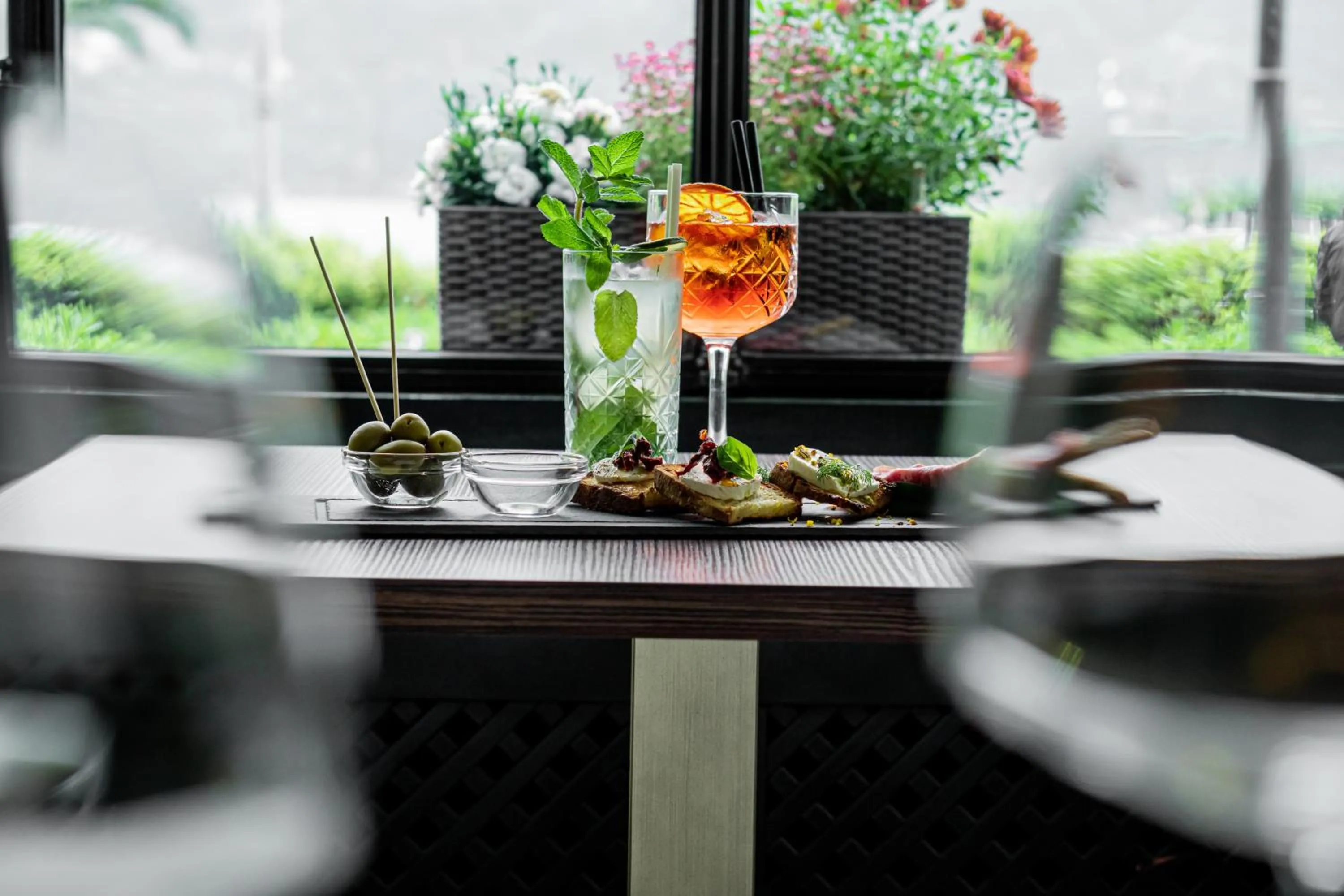 Restaurant/places to eat in Hotel Miralago