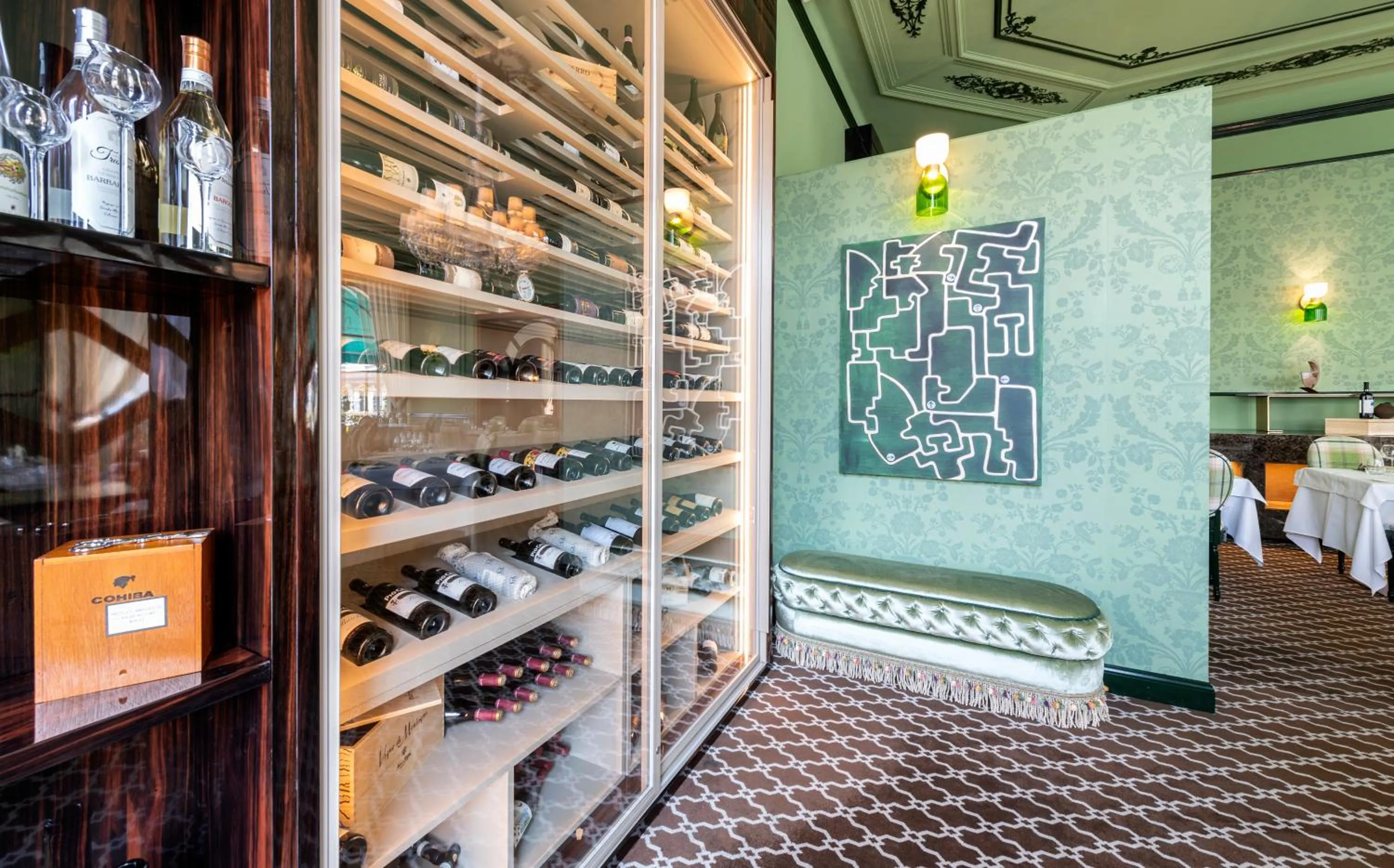 Restaurant/places to eat in Hotel Miralago