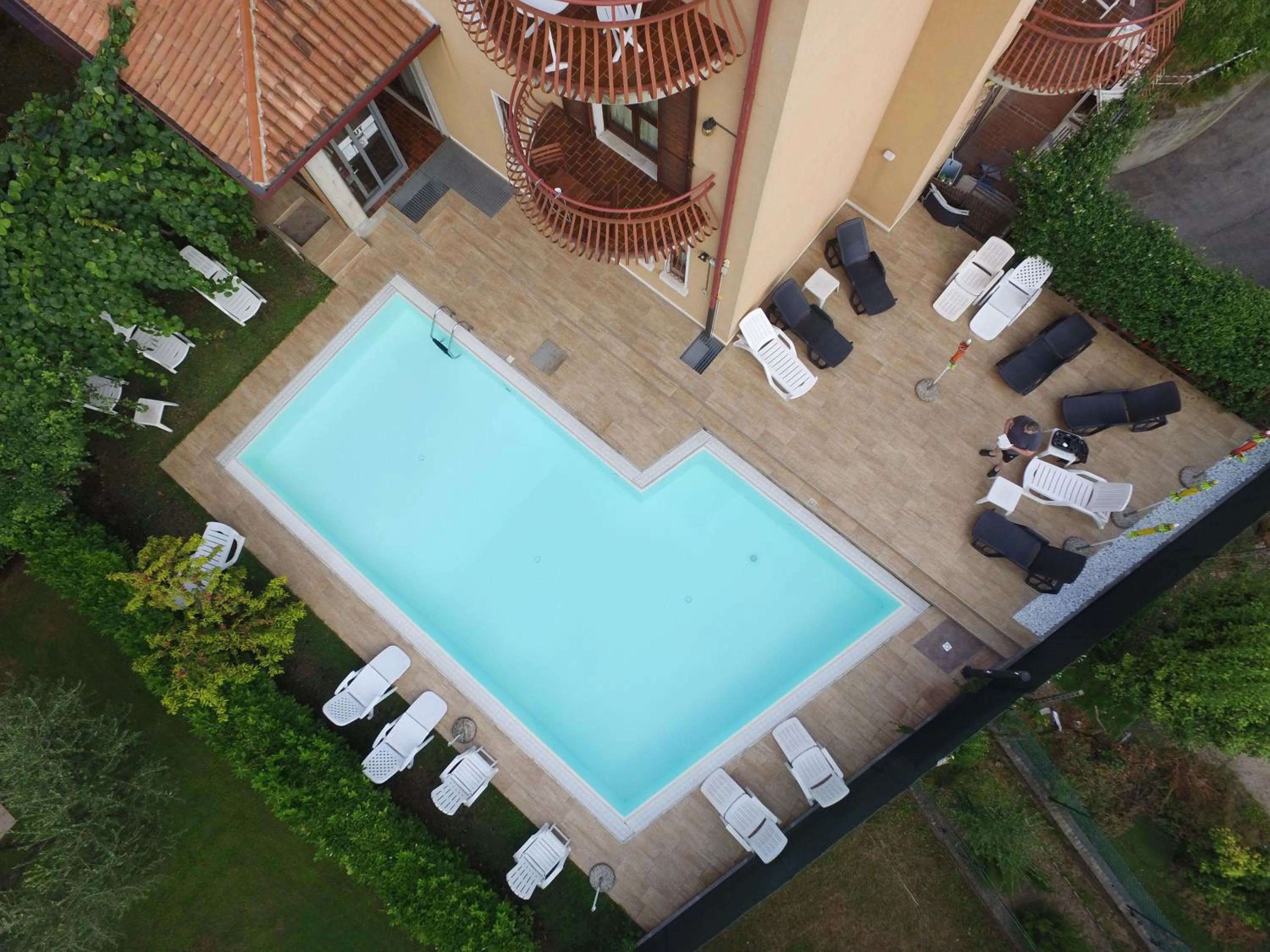 Swimming pool in Hotel Chiara