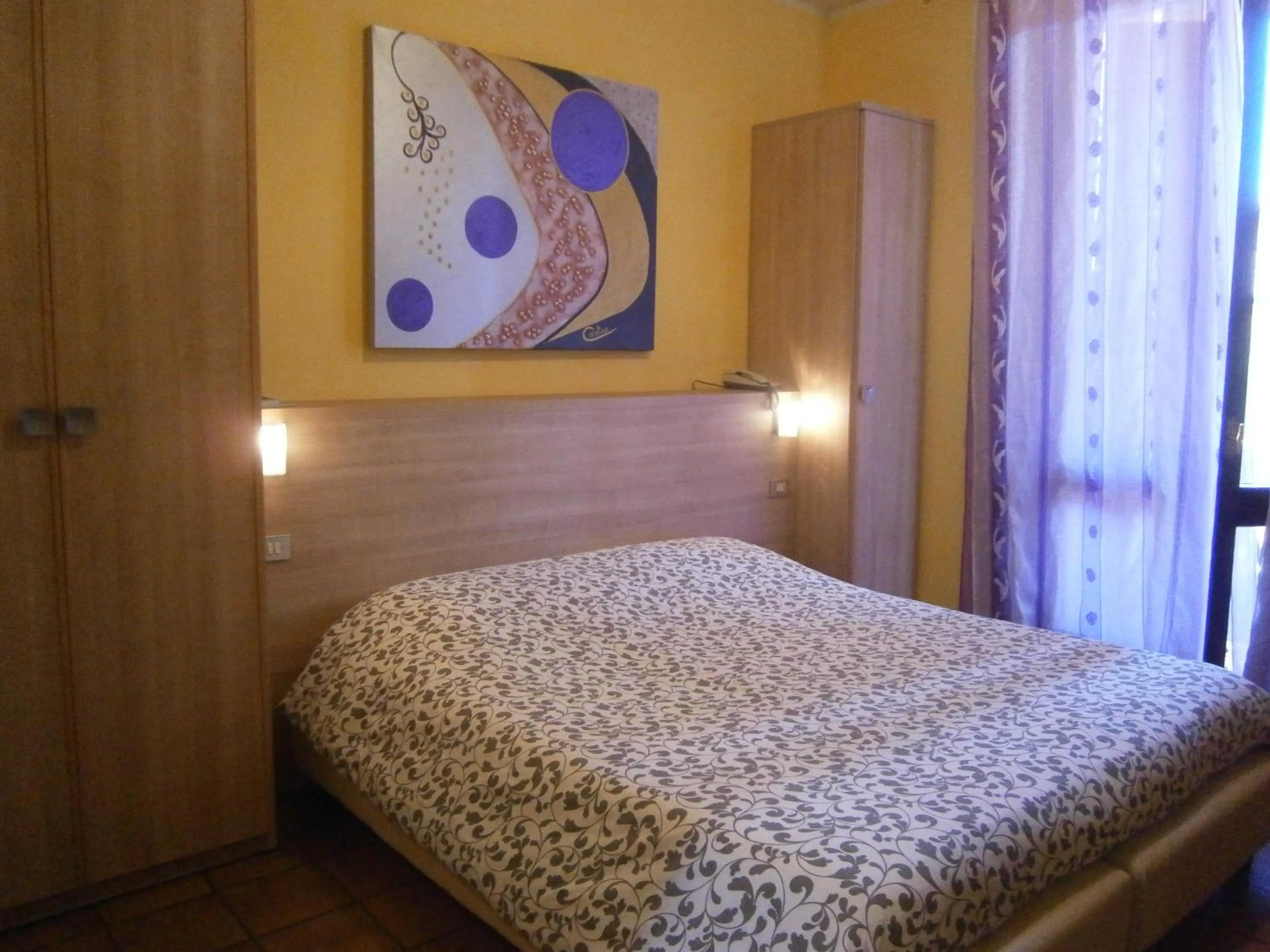 Bedroom, Bed in Hotel Chiara