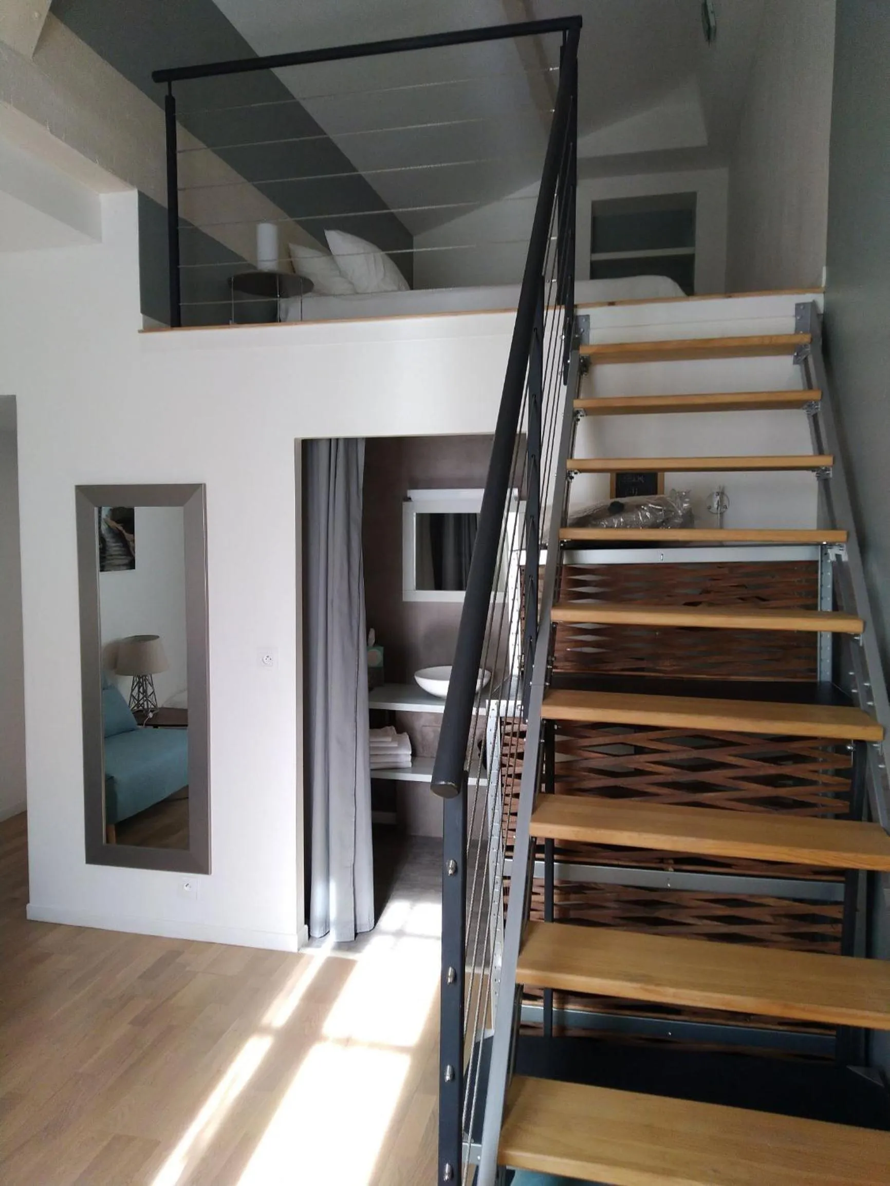 Bedroom in Le Clos du Théron, chambre d'hôte