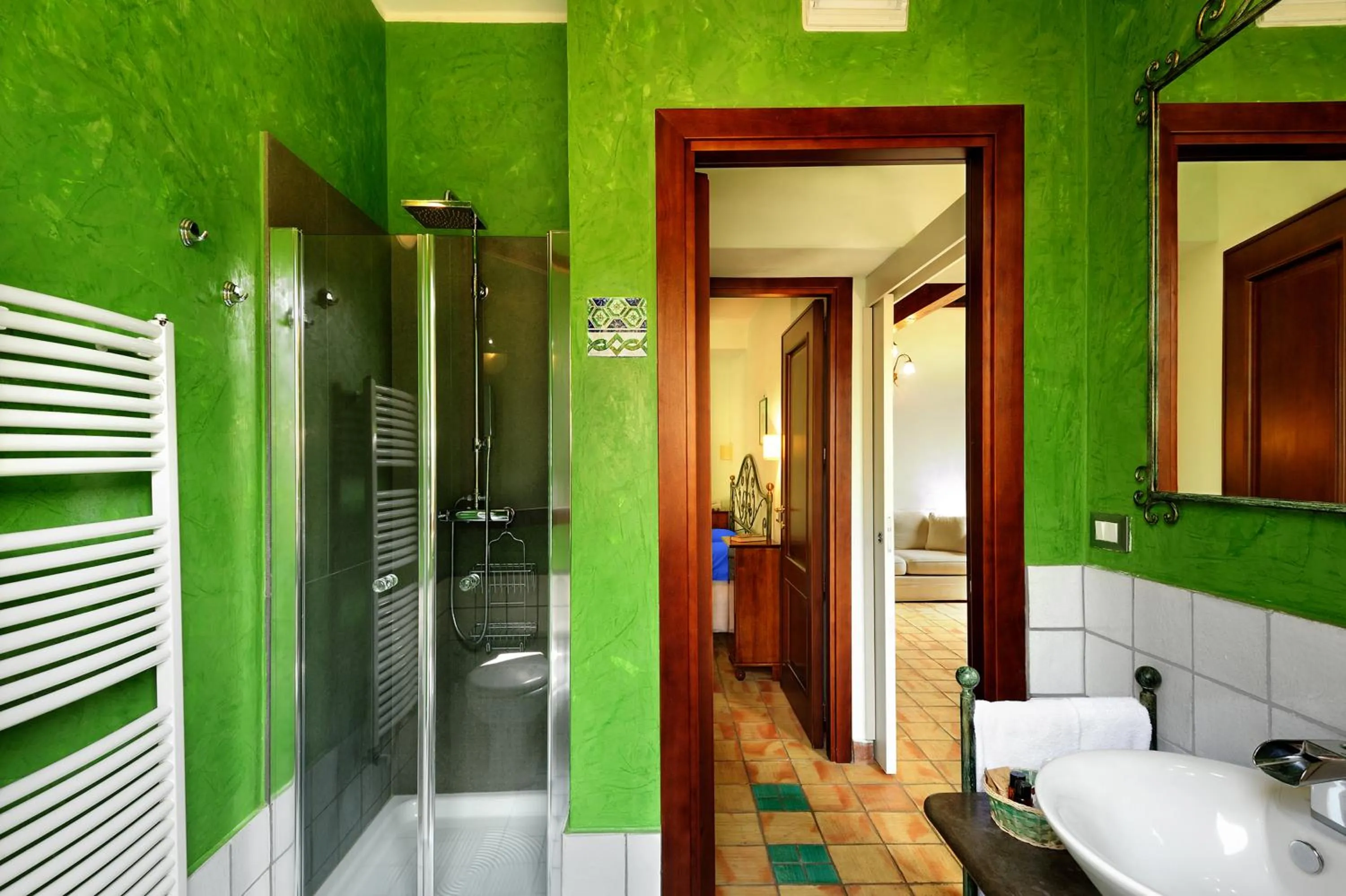 Shower in Kallikoros Country Resort & Spa