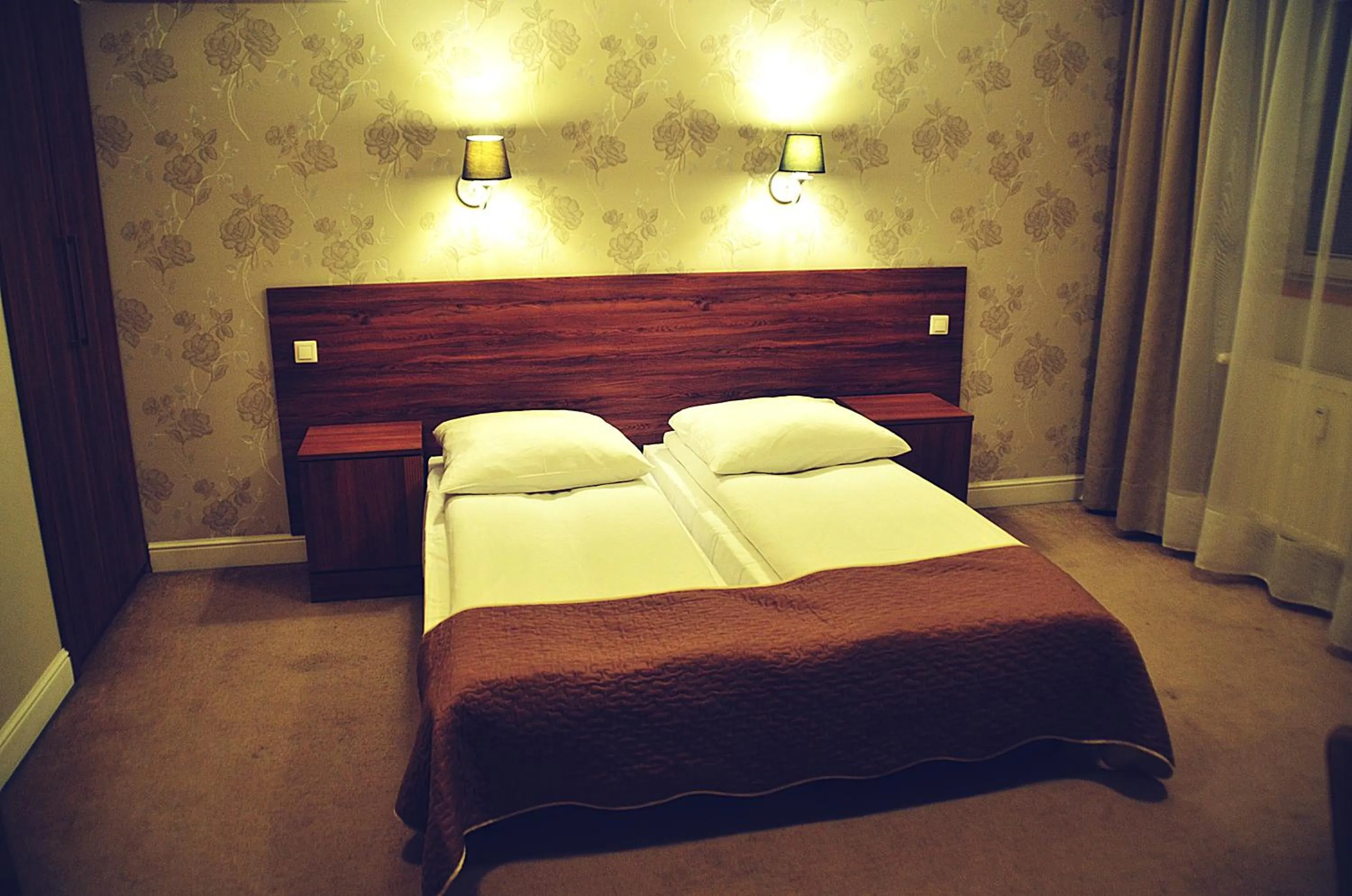 Bedroom, Bed in Apartamenty Pałacowe