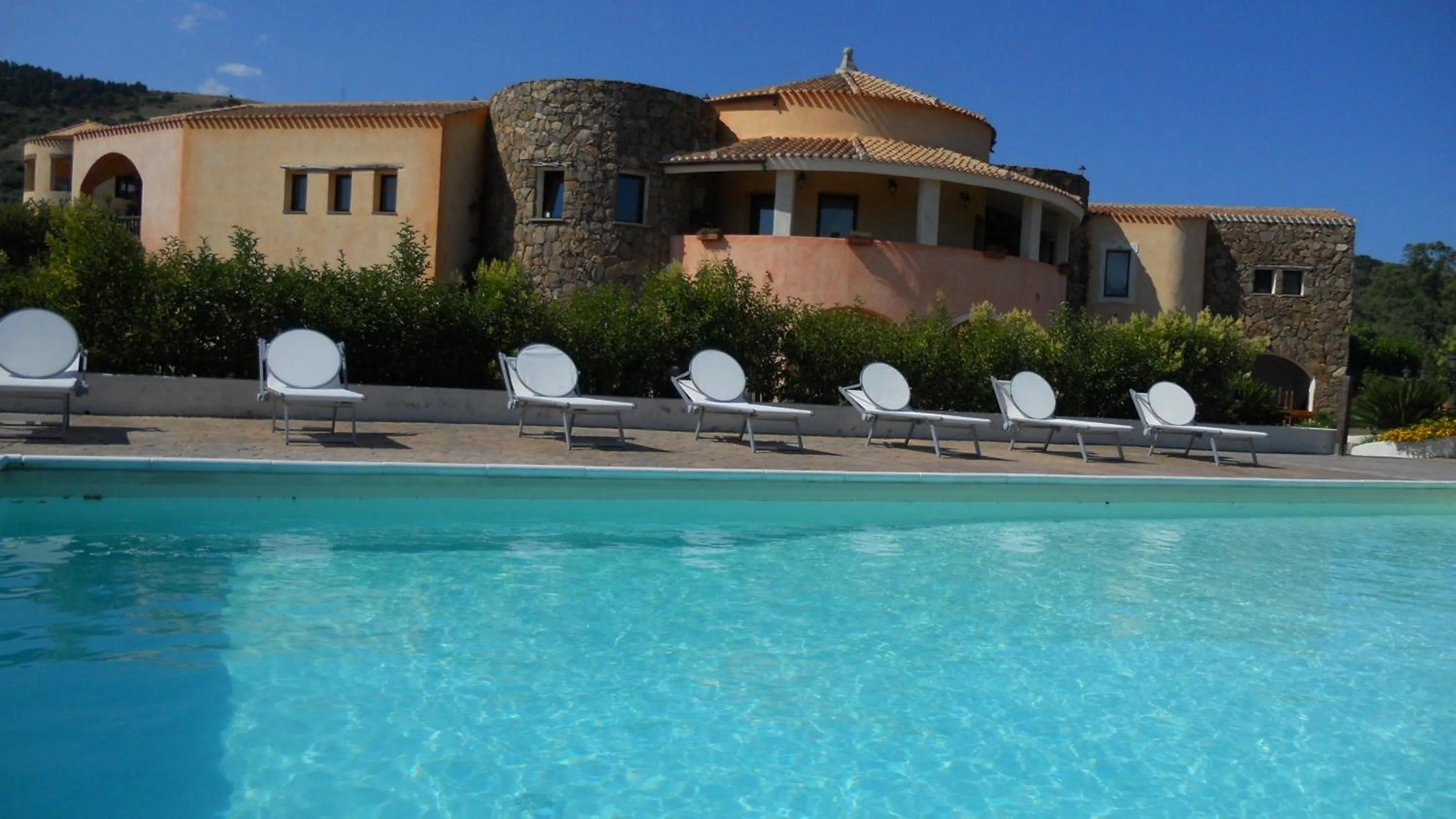 Swimming pool in Maria Caderina Green Village